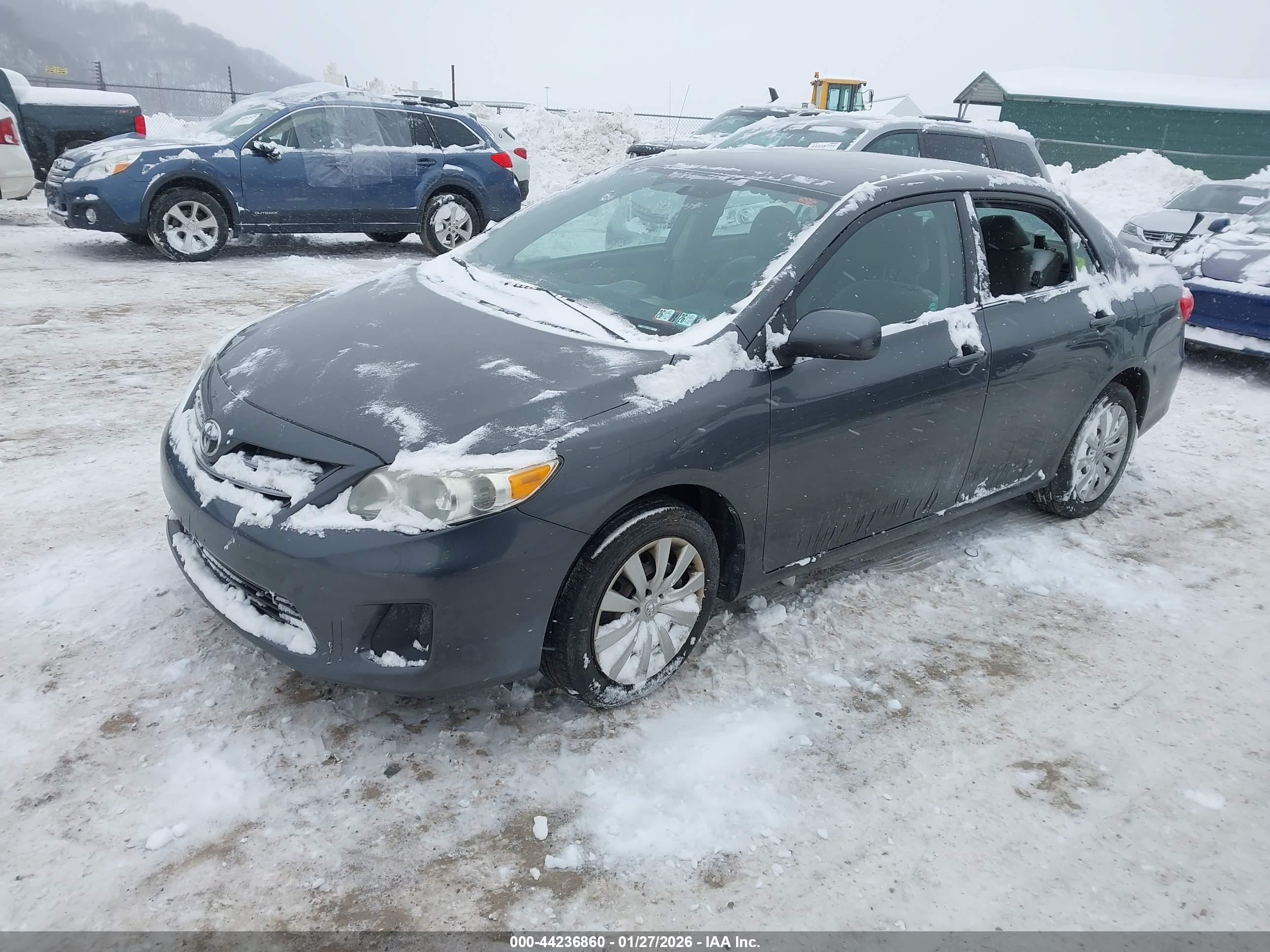 TOYOTA COROLLA image 2