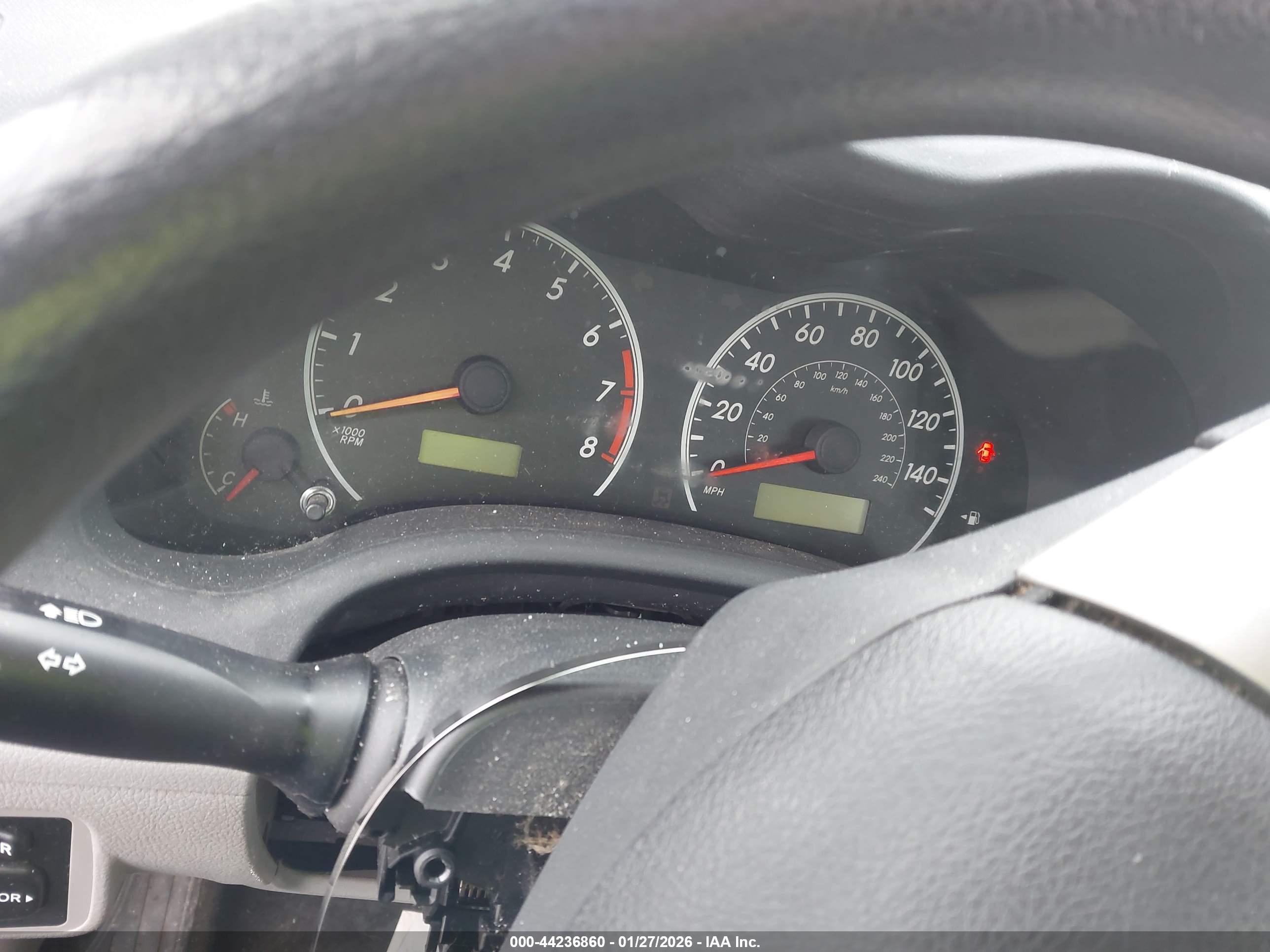 TOYOTA COROLLA image 7