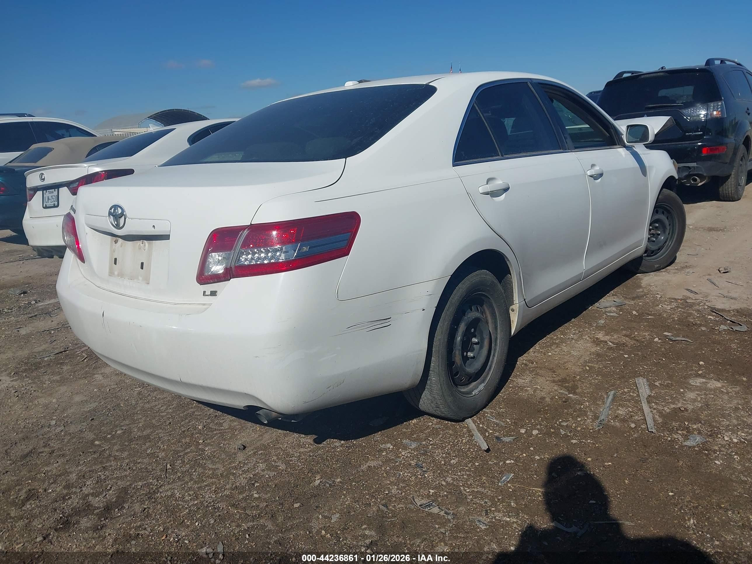 TOYOTA CAMRY image 4