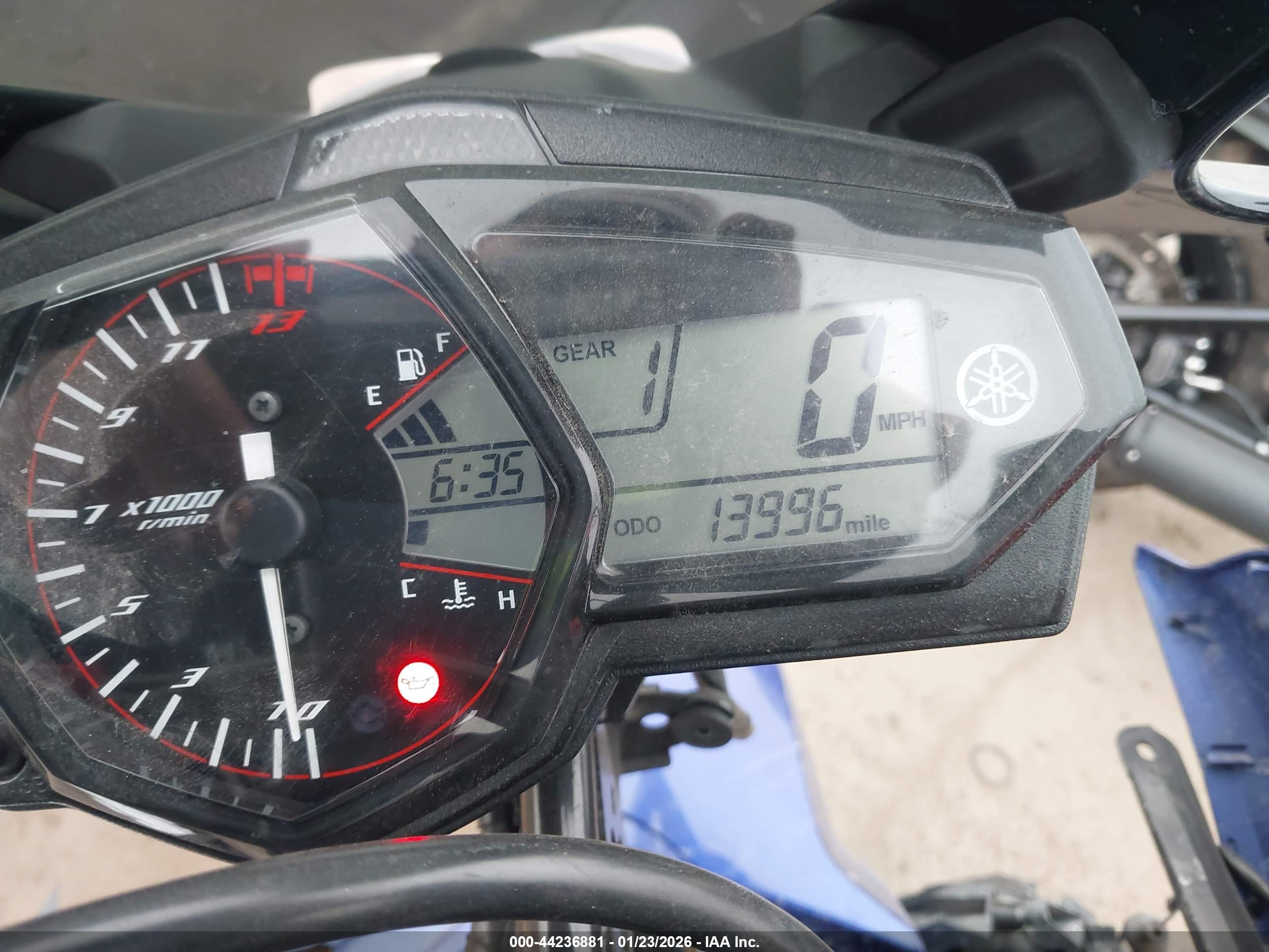 YAMAHA YZFR3 image 7
