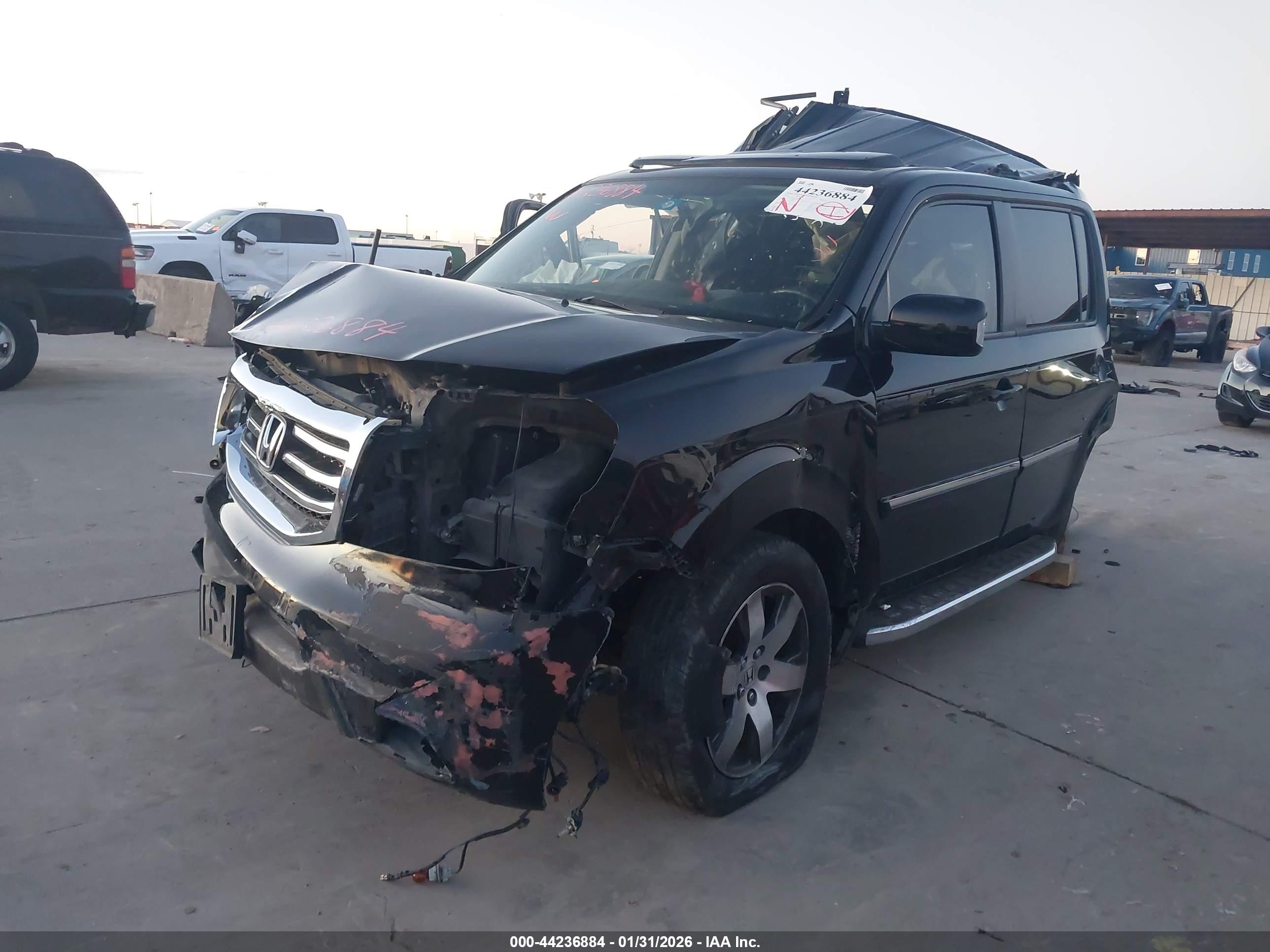 HONDA PILOT image 2