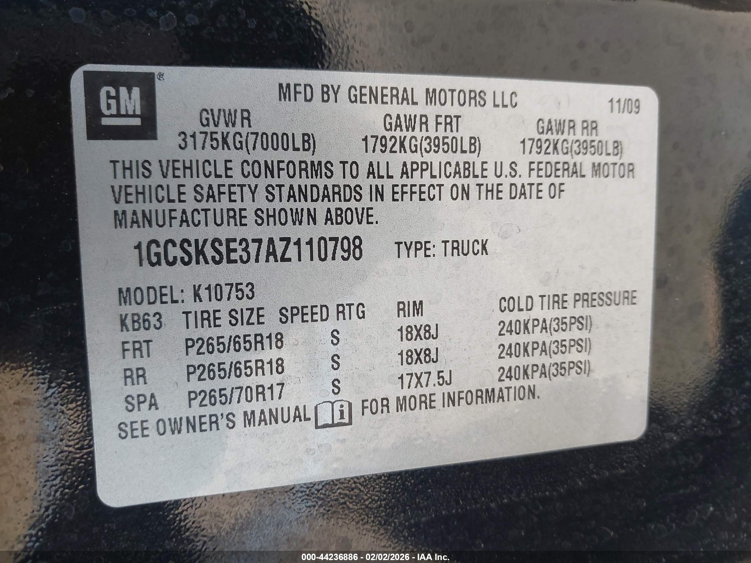 CHEVROLET SILVERADO image 9