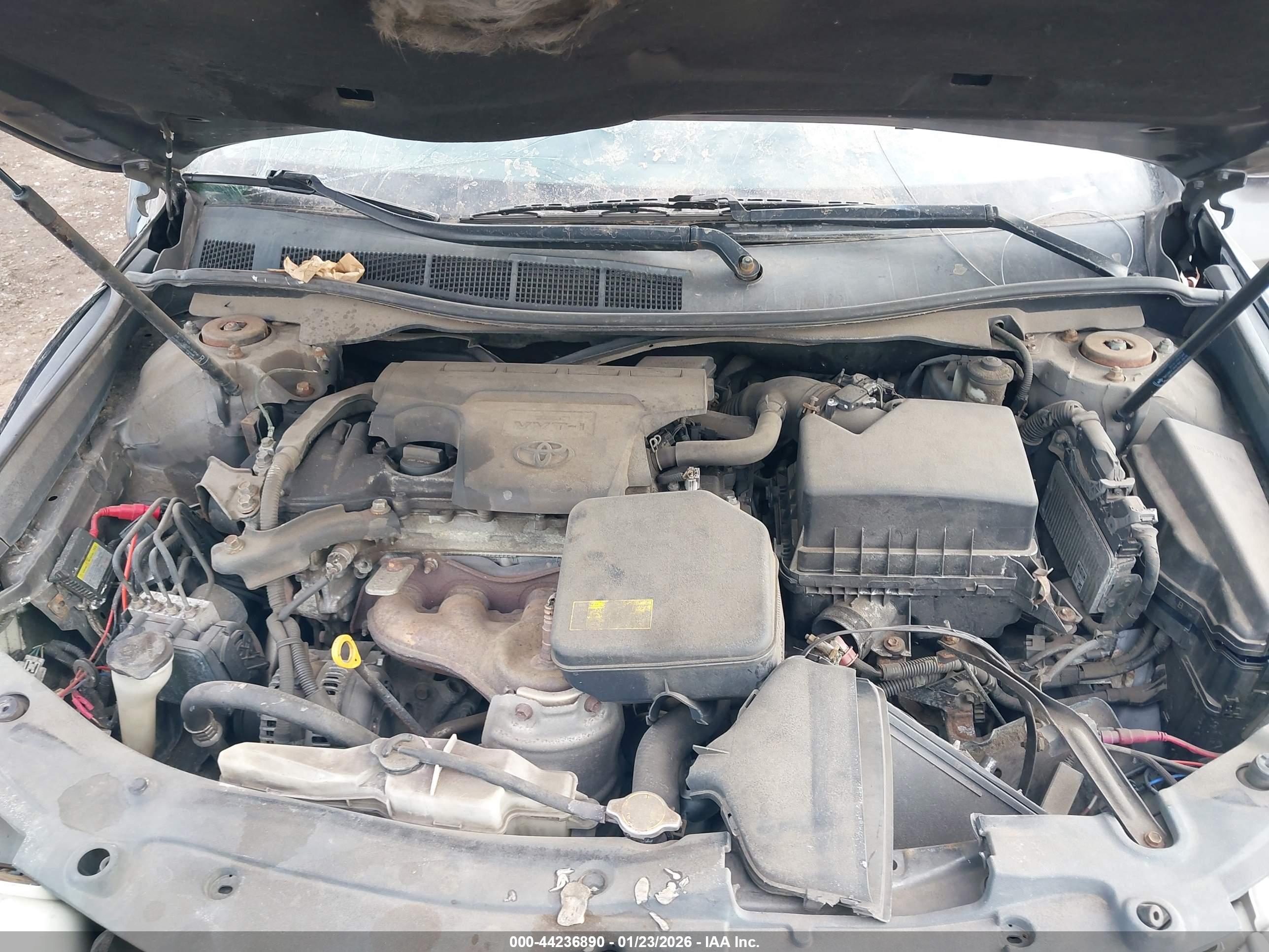 TOYOTA CAMRY image 10