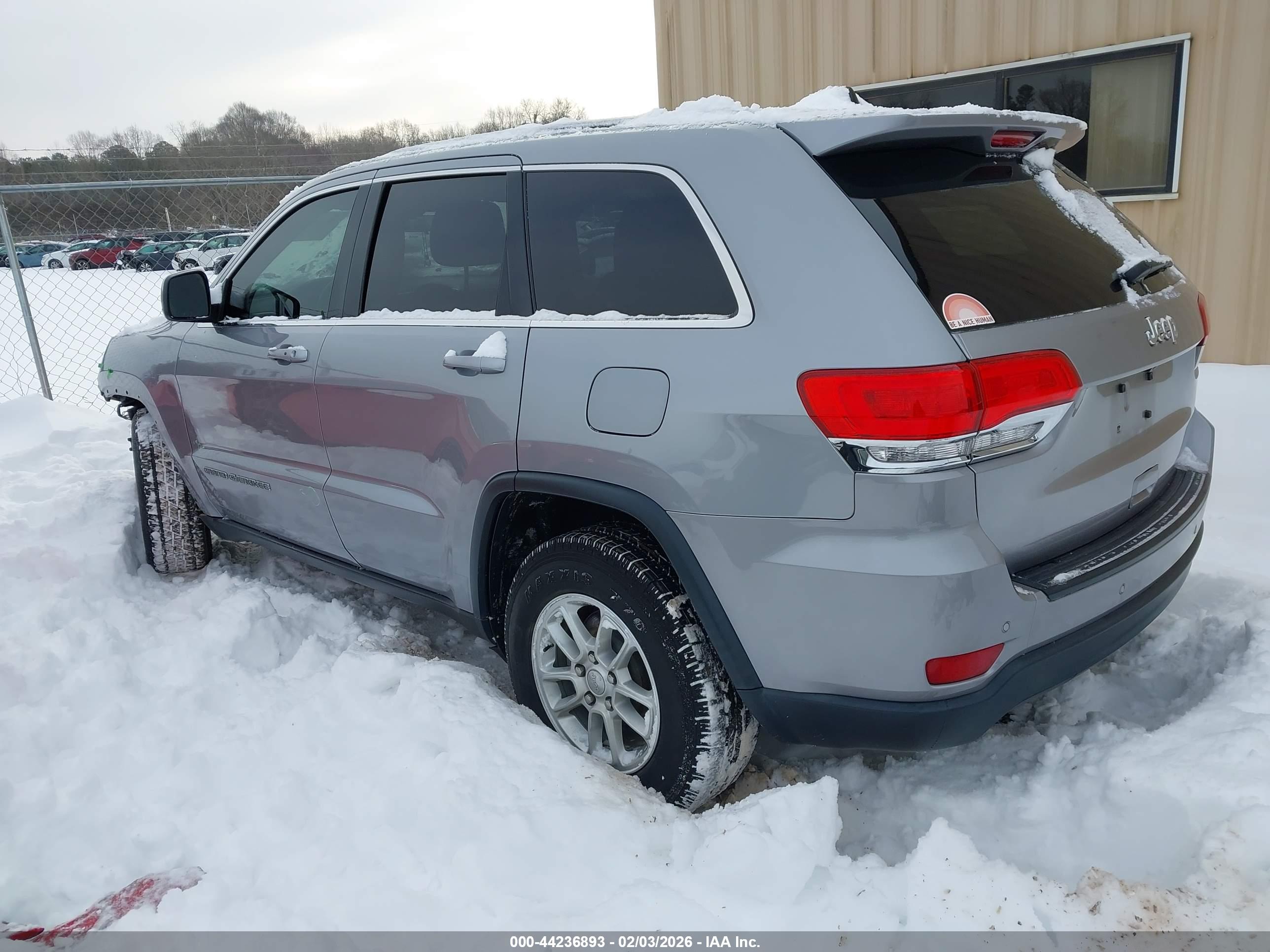 JEEP GRAND image 3