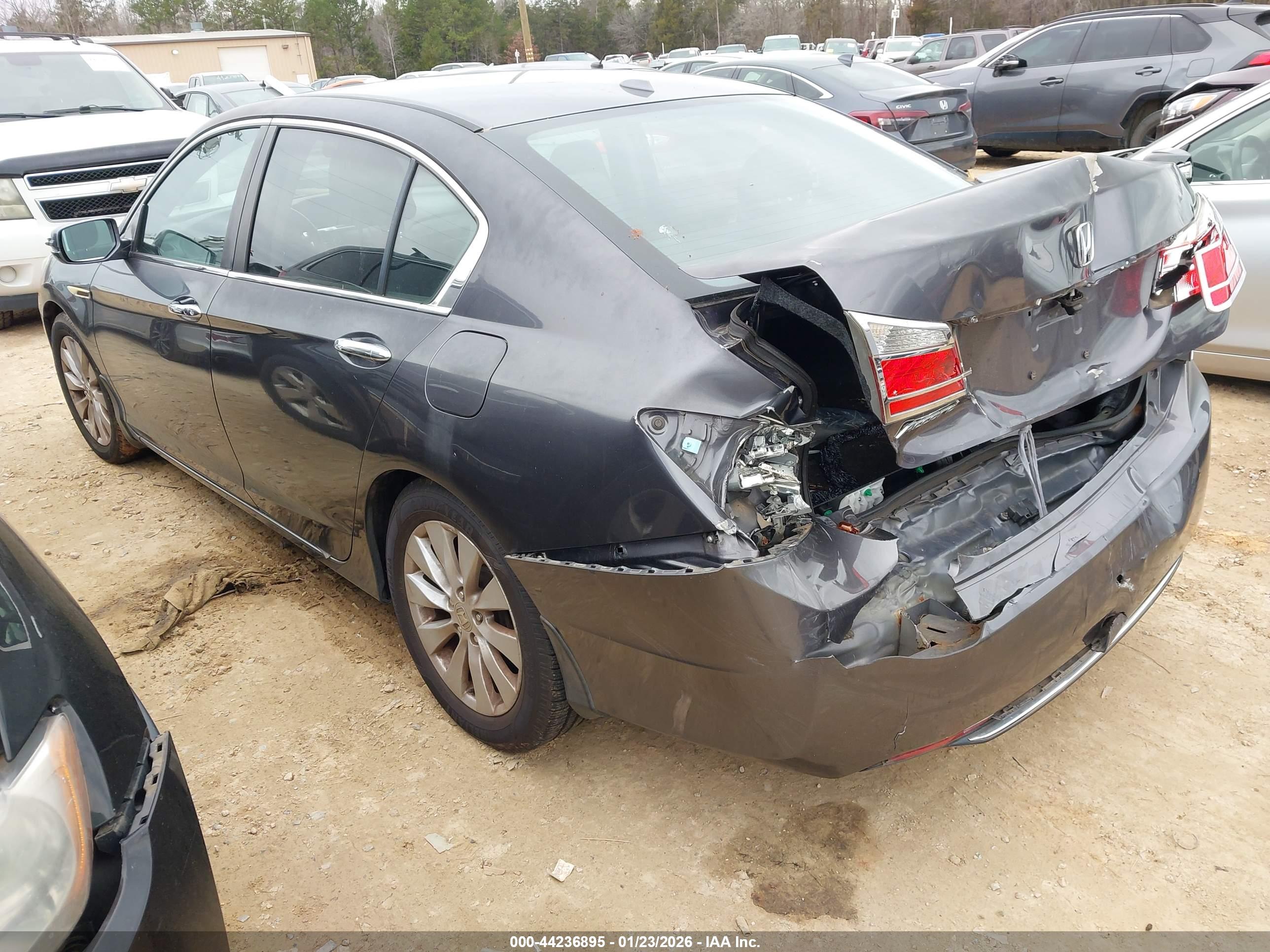 HONDA ACCORD image 3