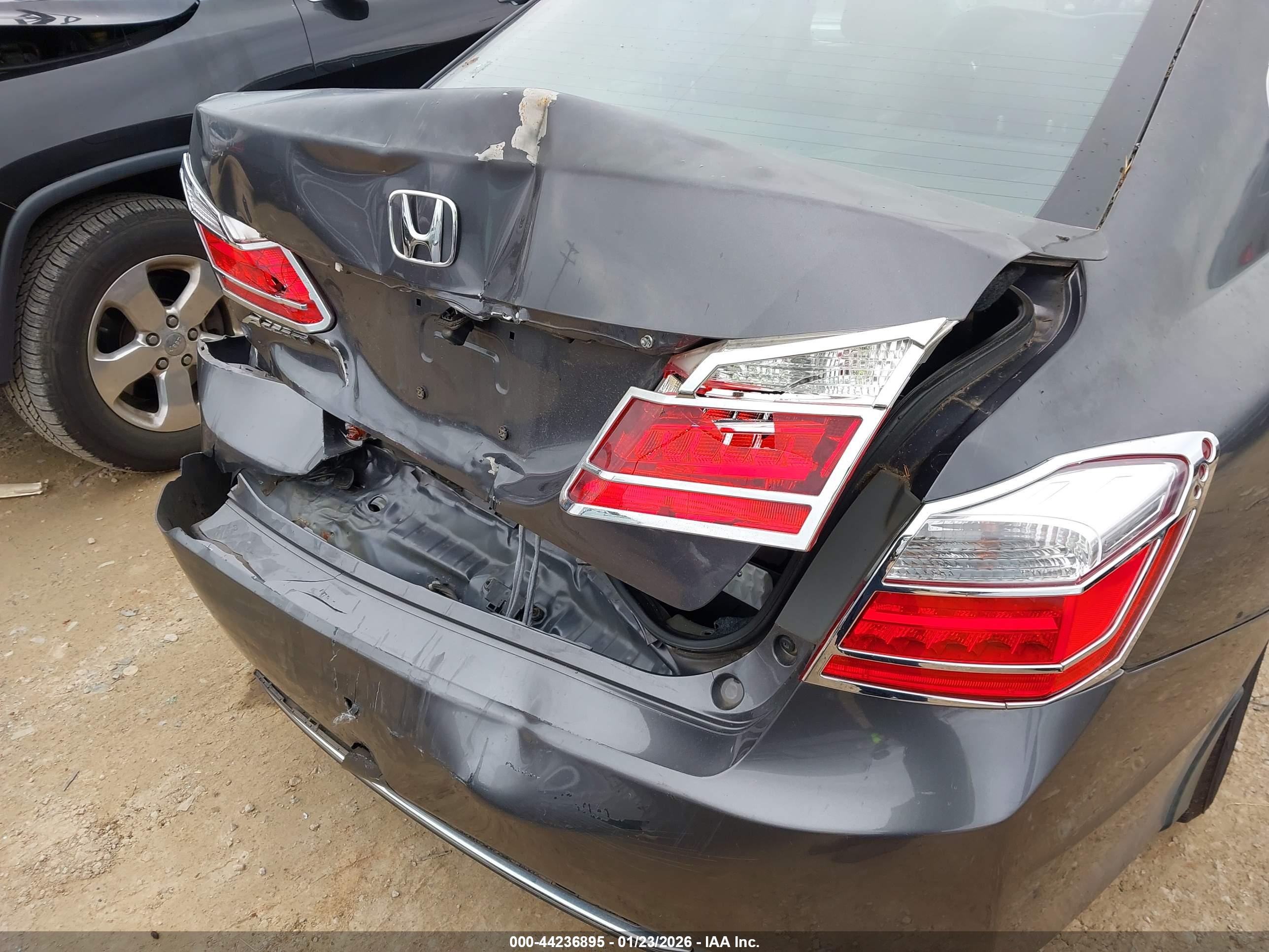 HONDA ACCORD image 6