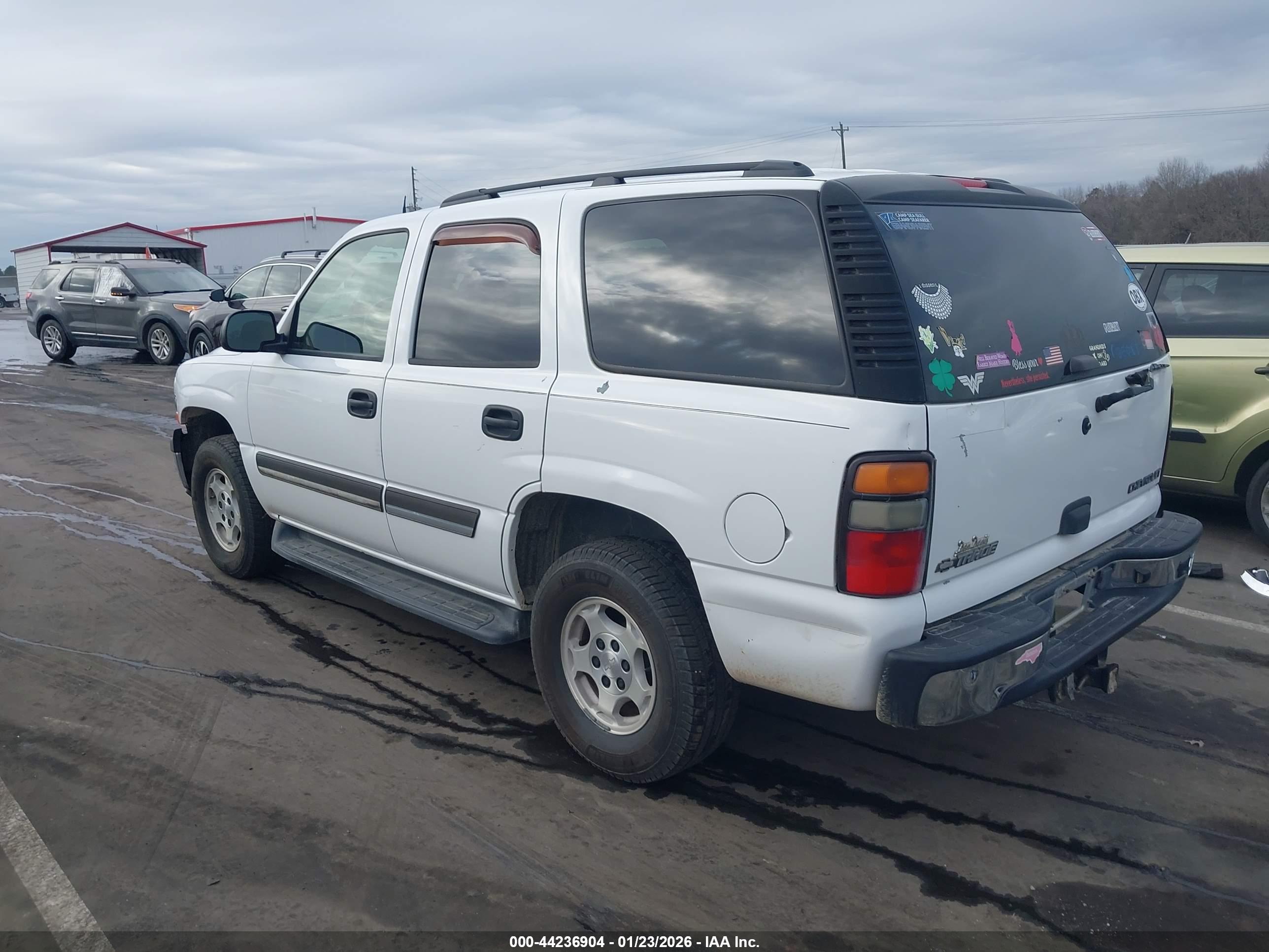 CHEVROLET TAHOE image 3