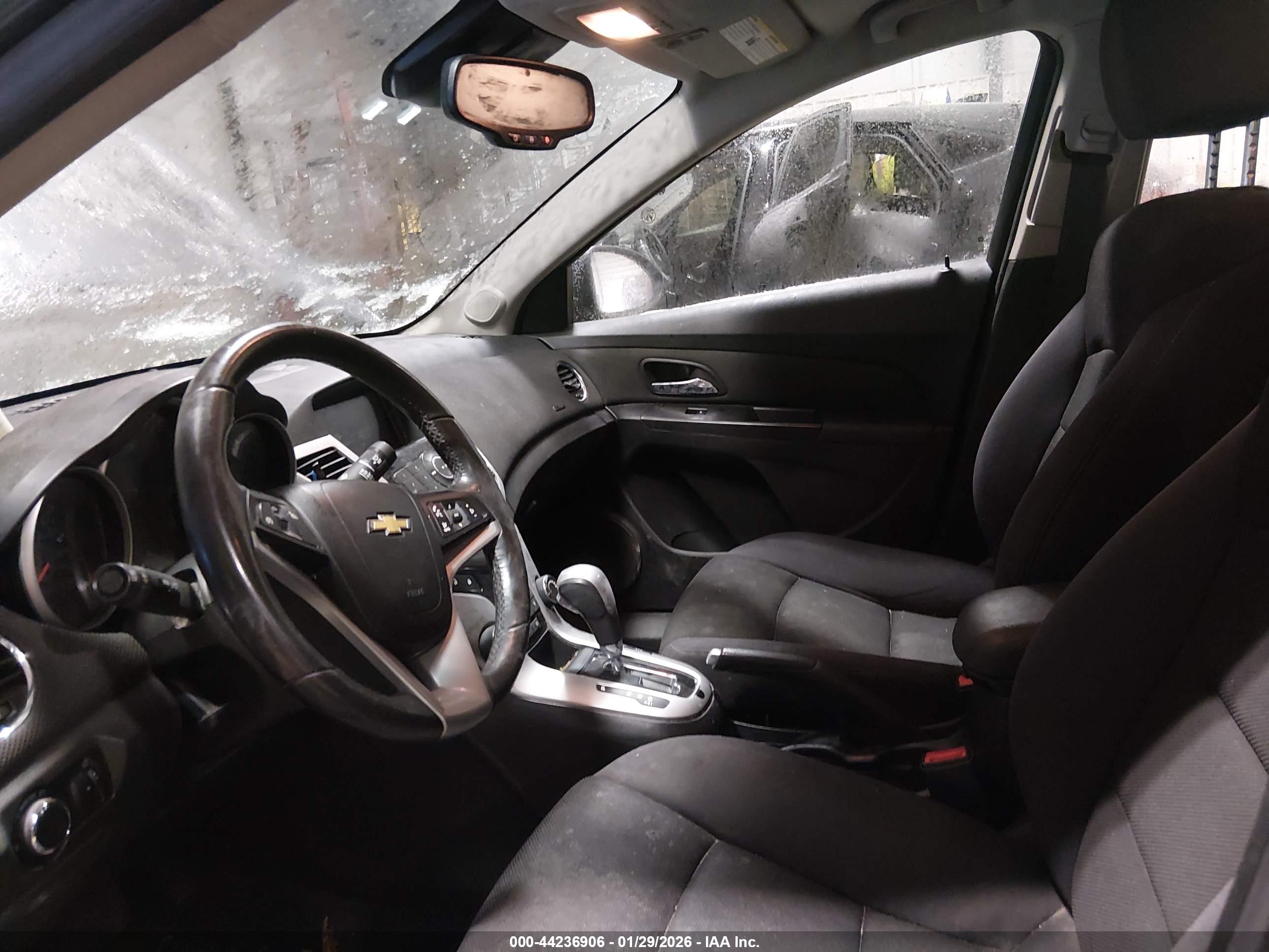 CHEVROLET CRUZE image 5