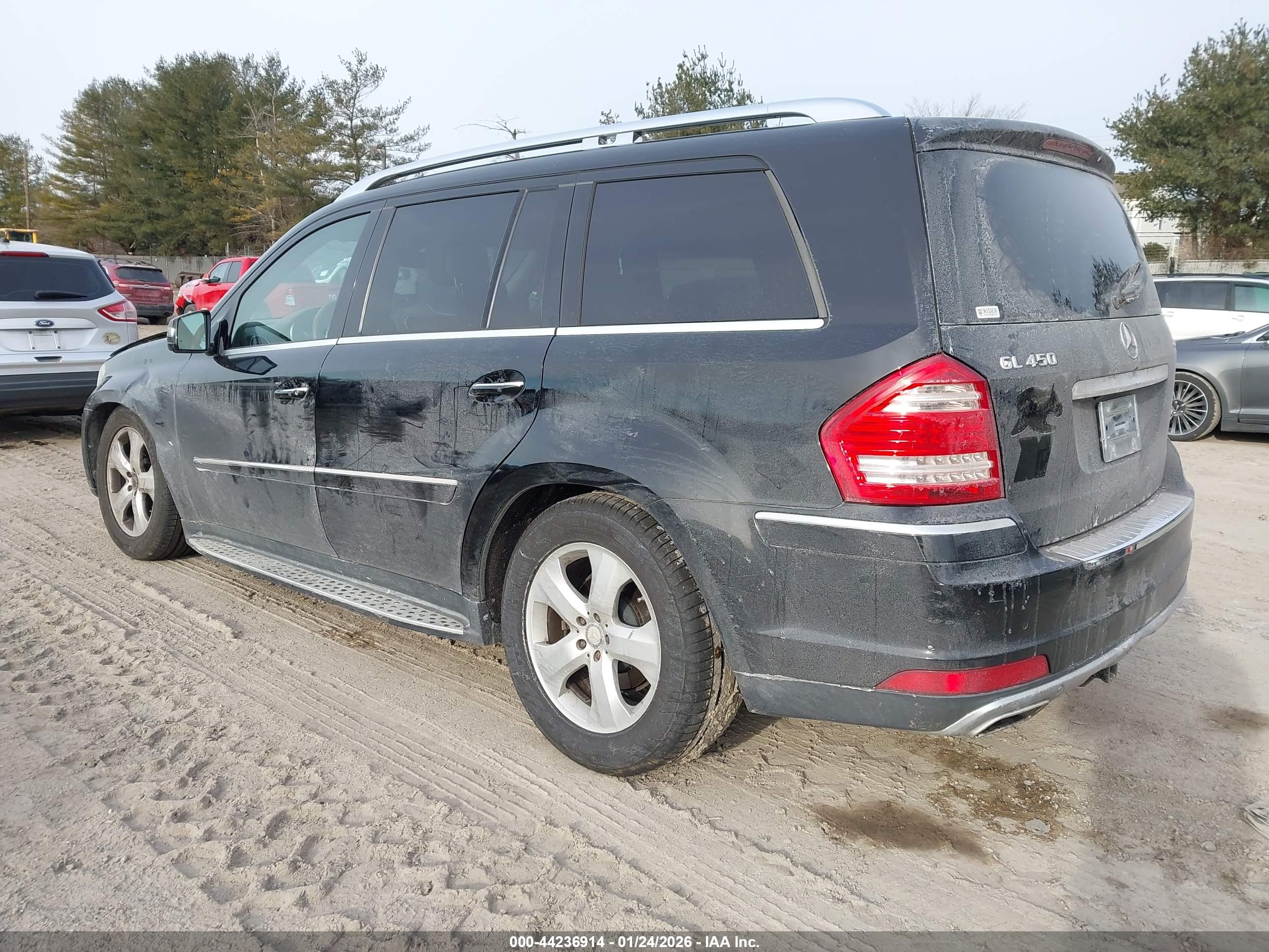 MERCEDES-BENZ GL image 3