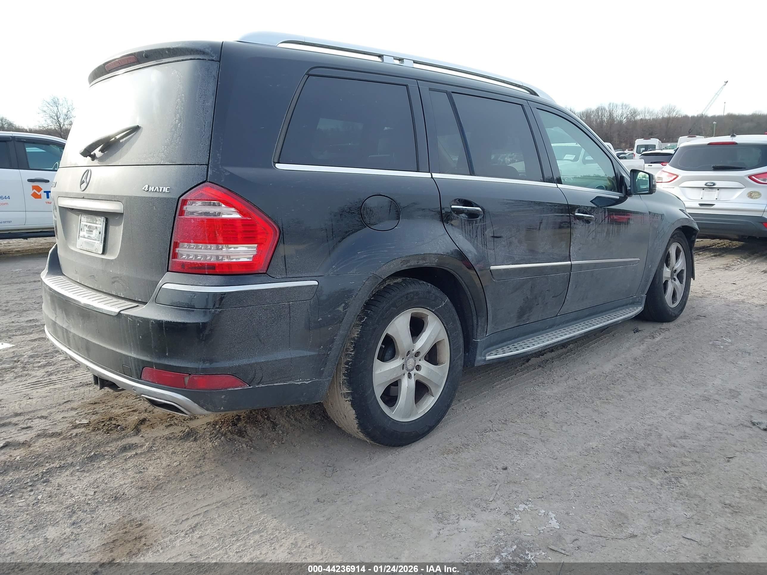 MERCEDES-BENZ GL image 4