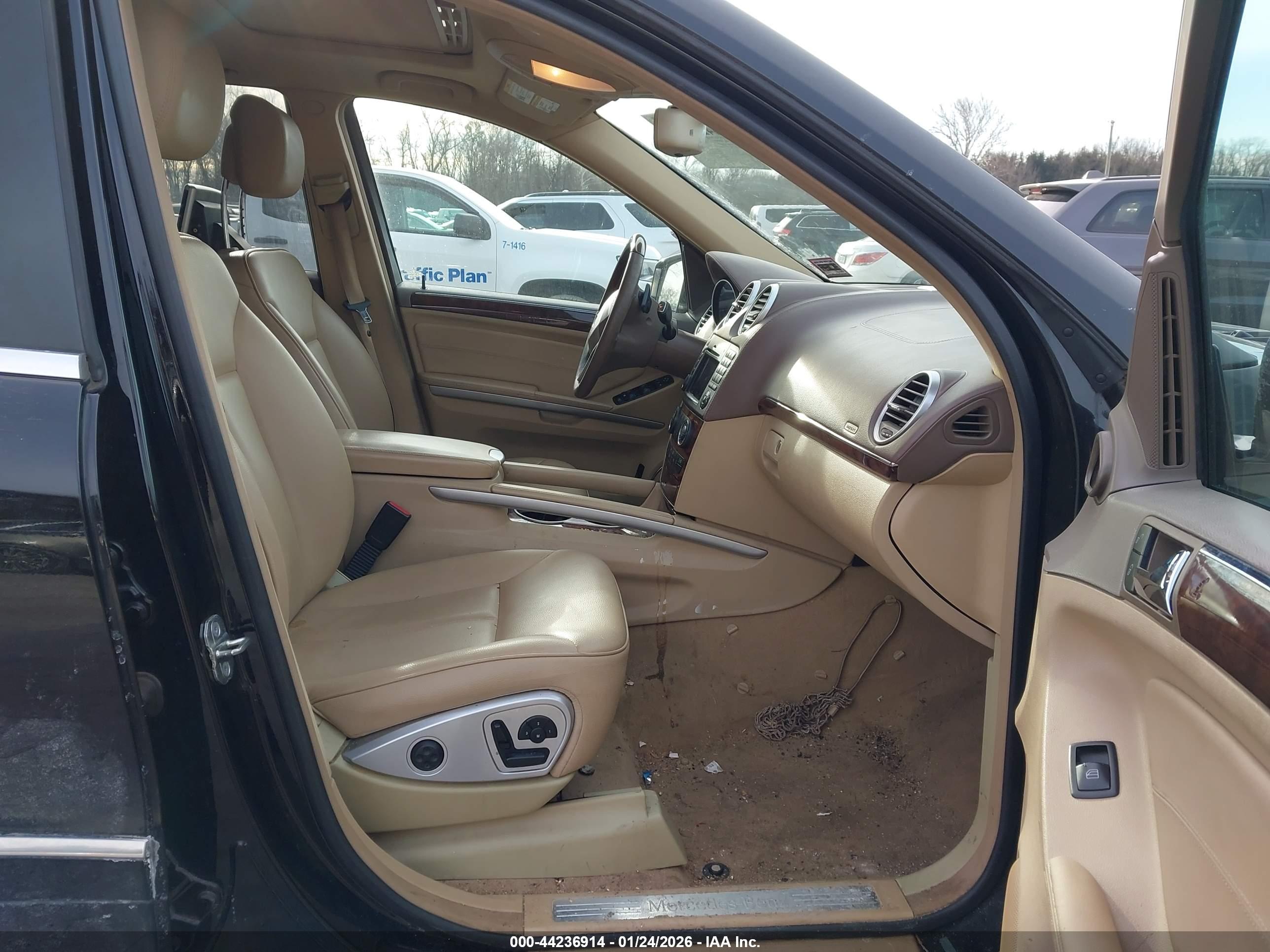 MERCEDES-BENZ GL image 5