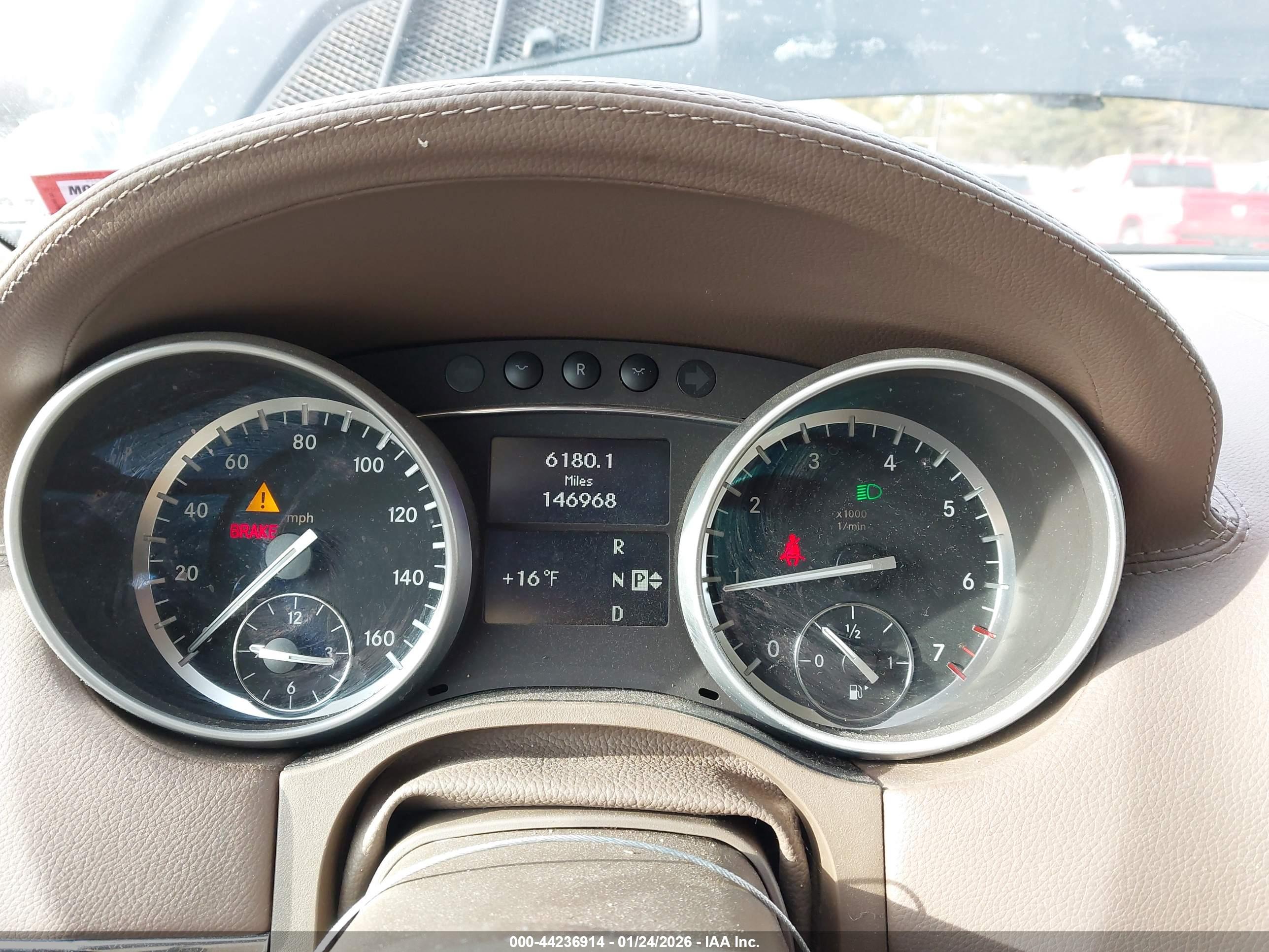 MERCEDES-BENZ GL image 7