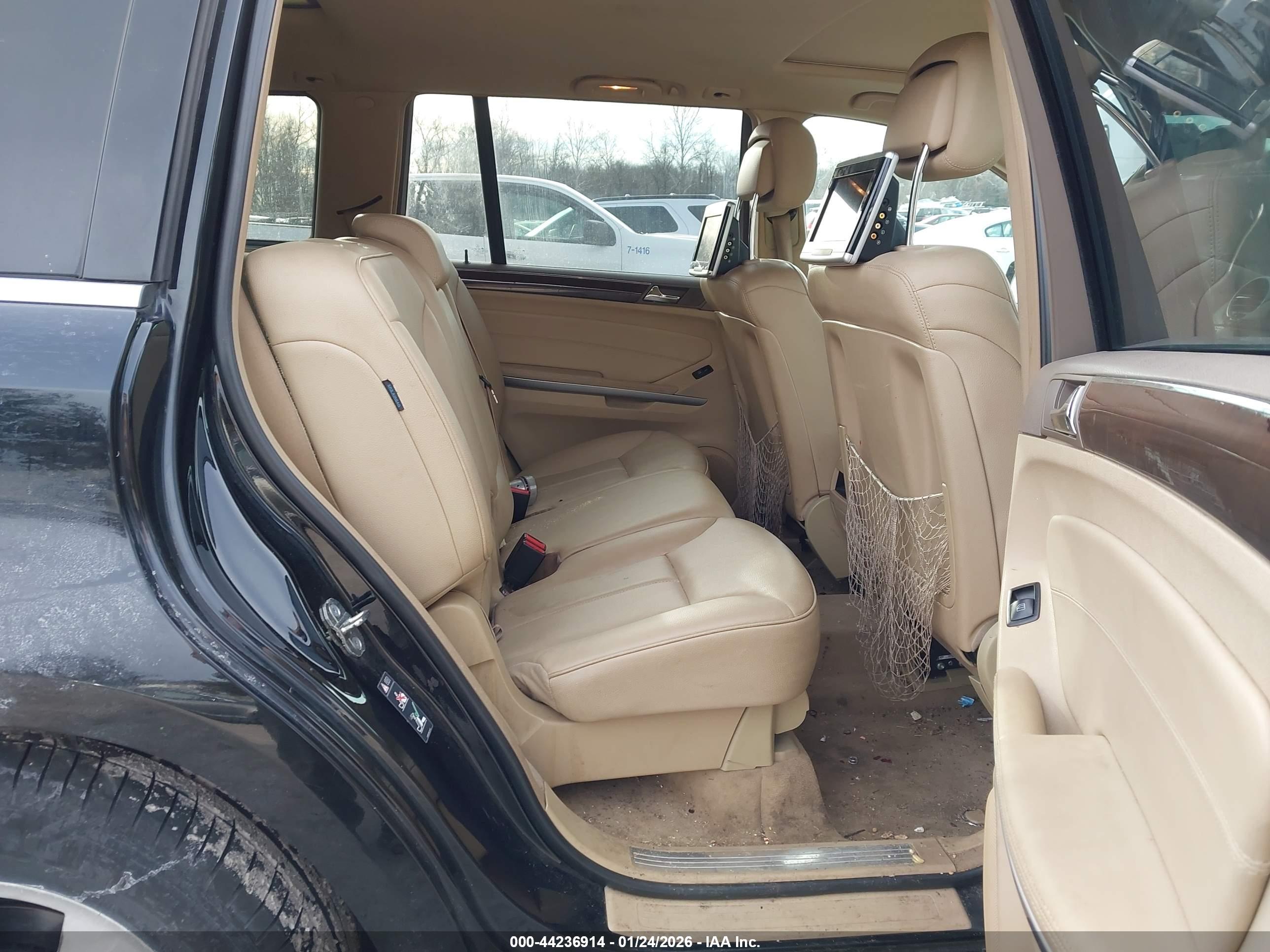 MERCEDES-BENZ GL image 8