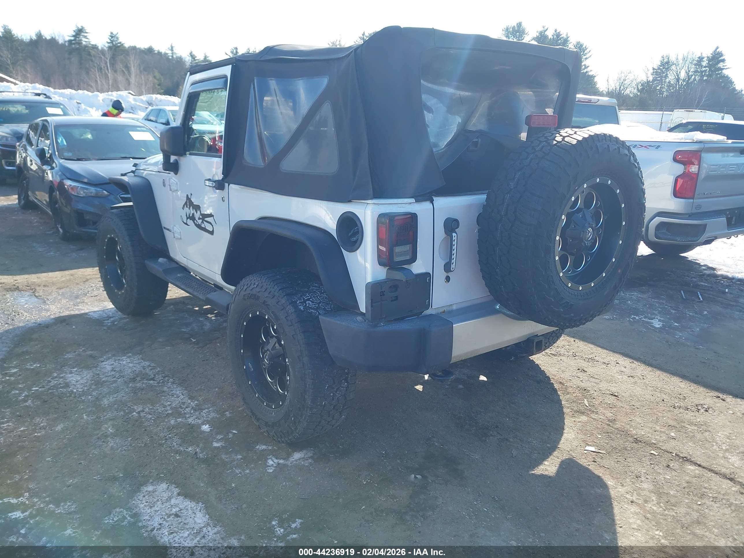 JEEP WRANGLER image 3
