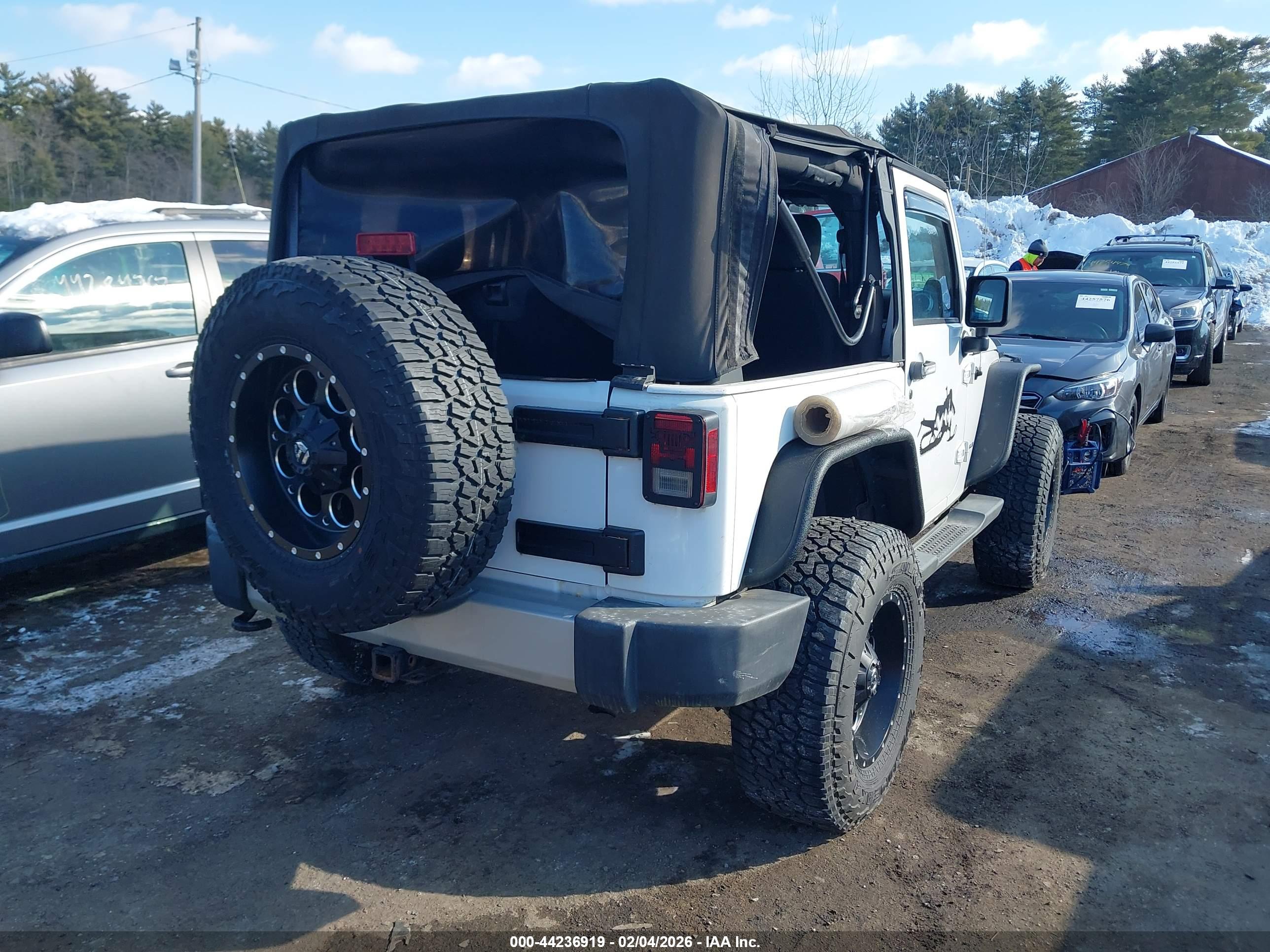 JEEP WRANGLER image 4