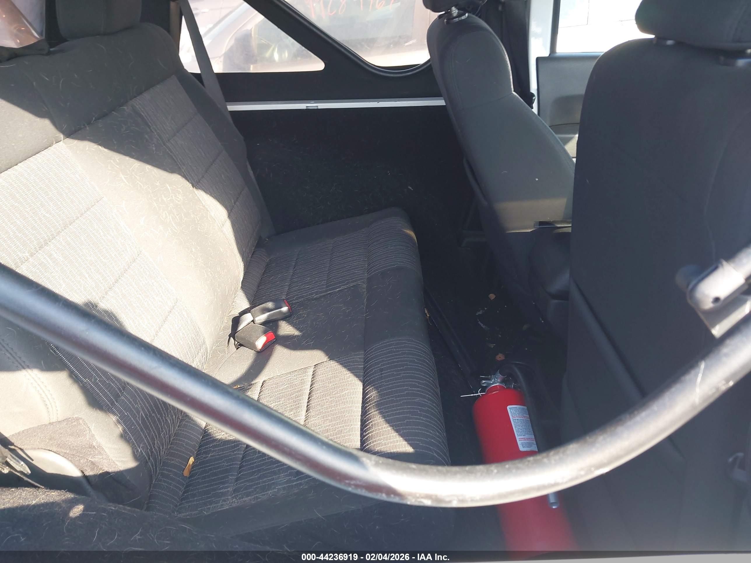 JEEP WRANGLER image 8