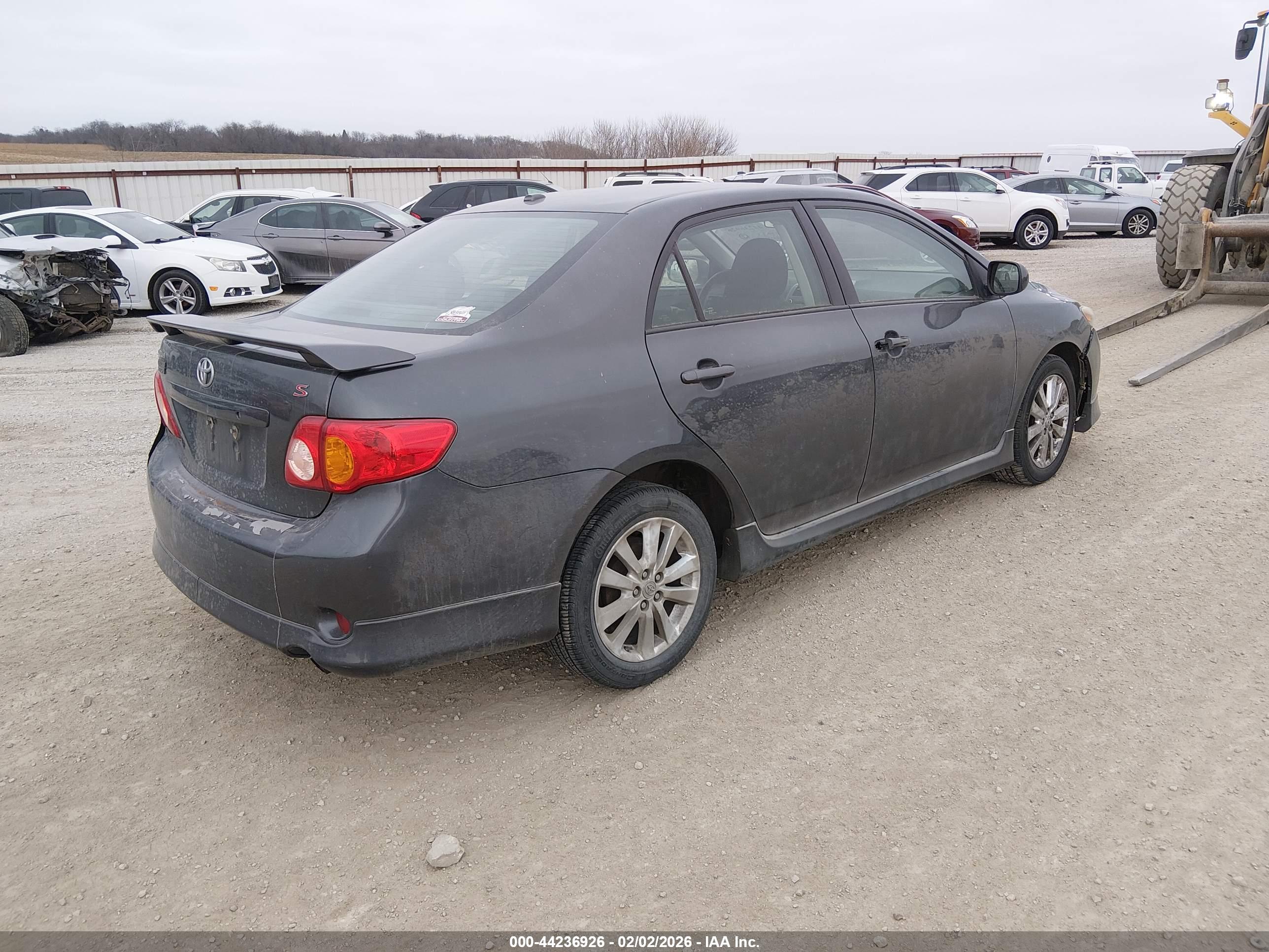 TOYOTA COROLLA image 4