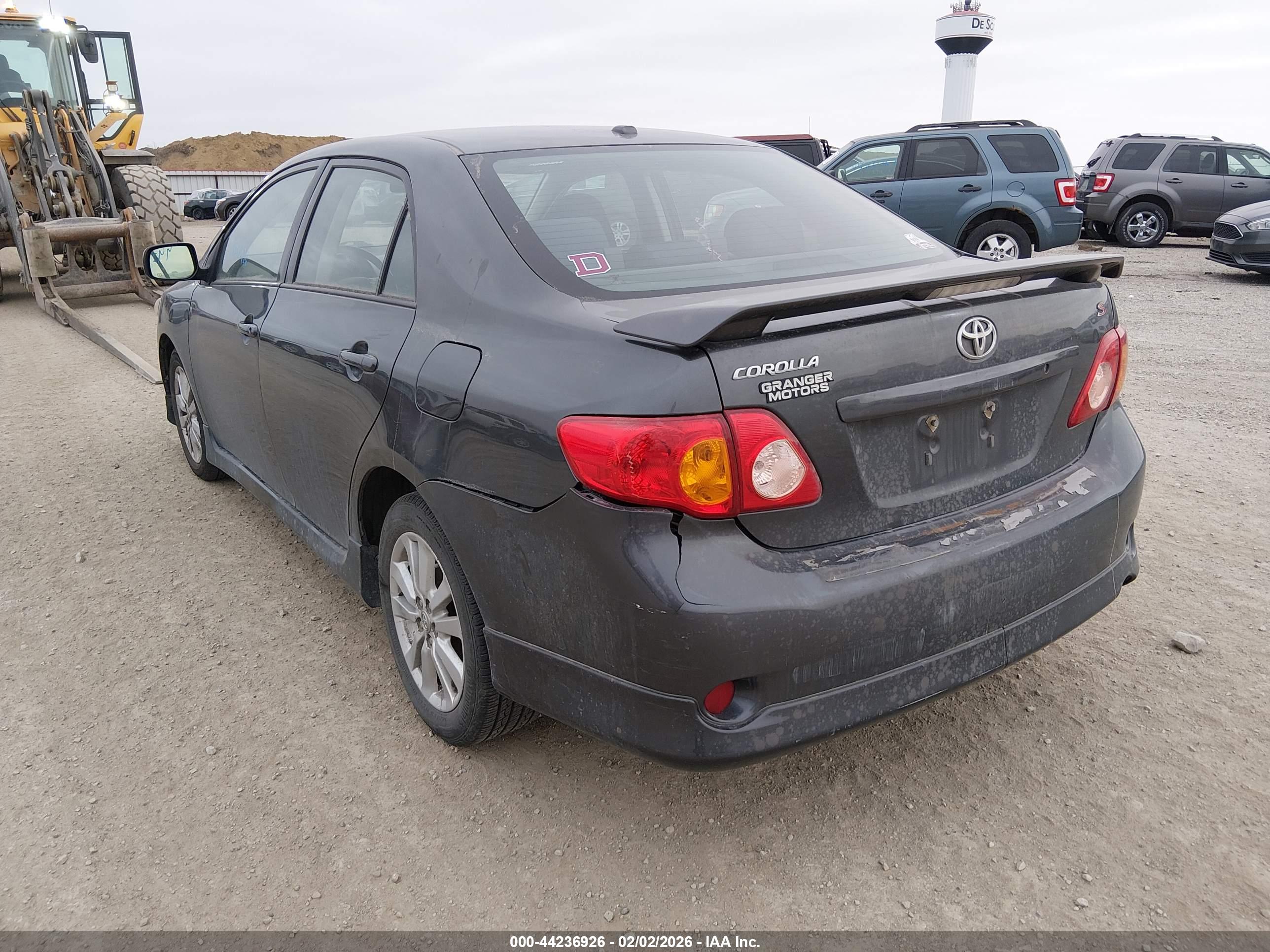 TOYOTA COROLLA image 6