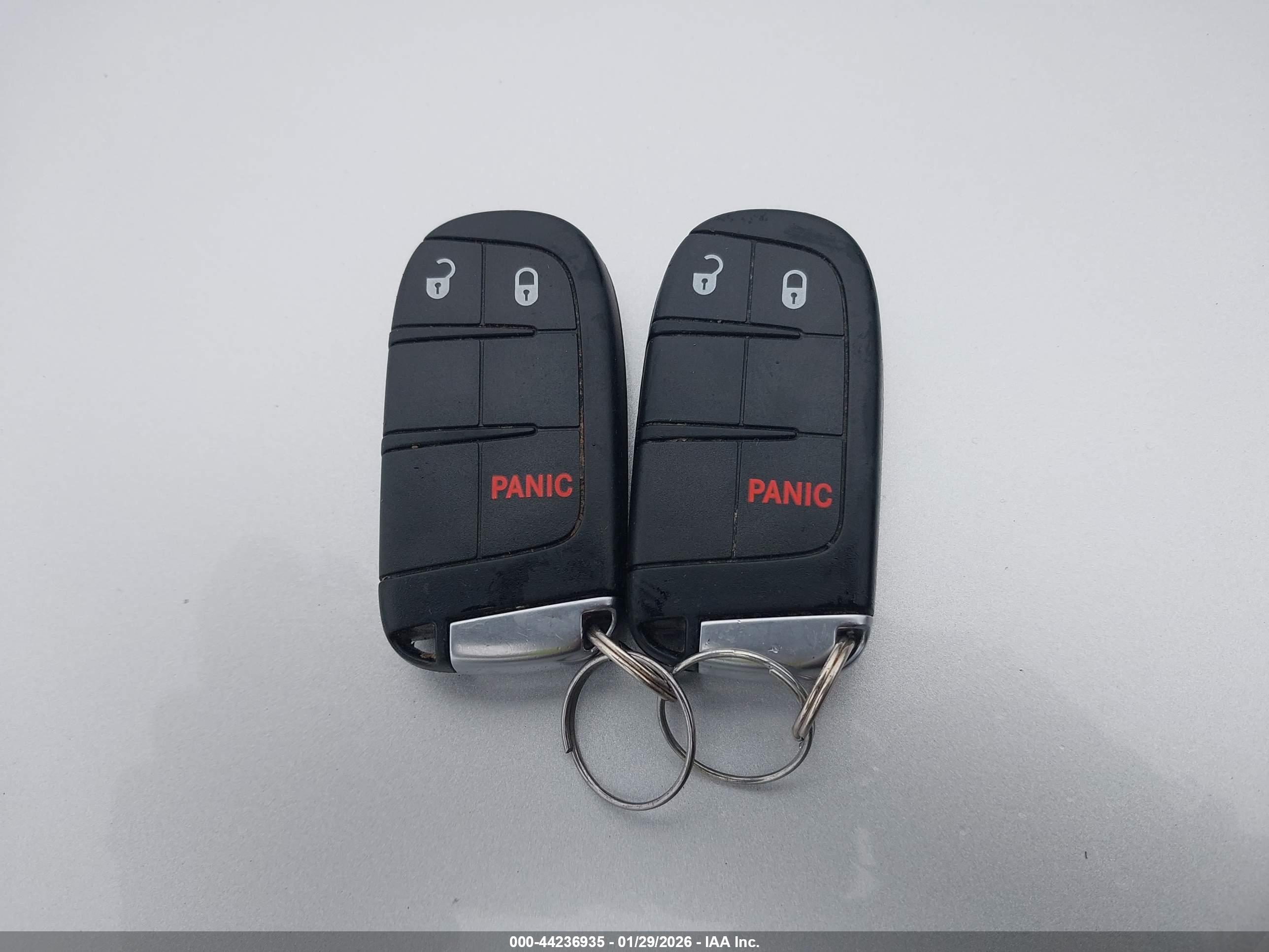 JEEP GRAND image 11