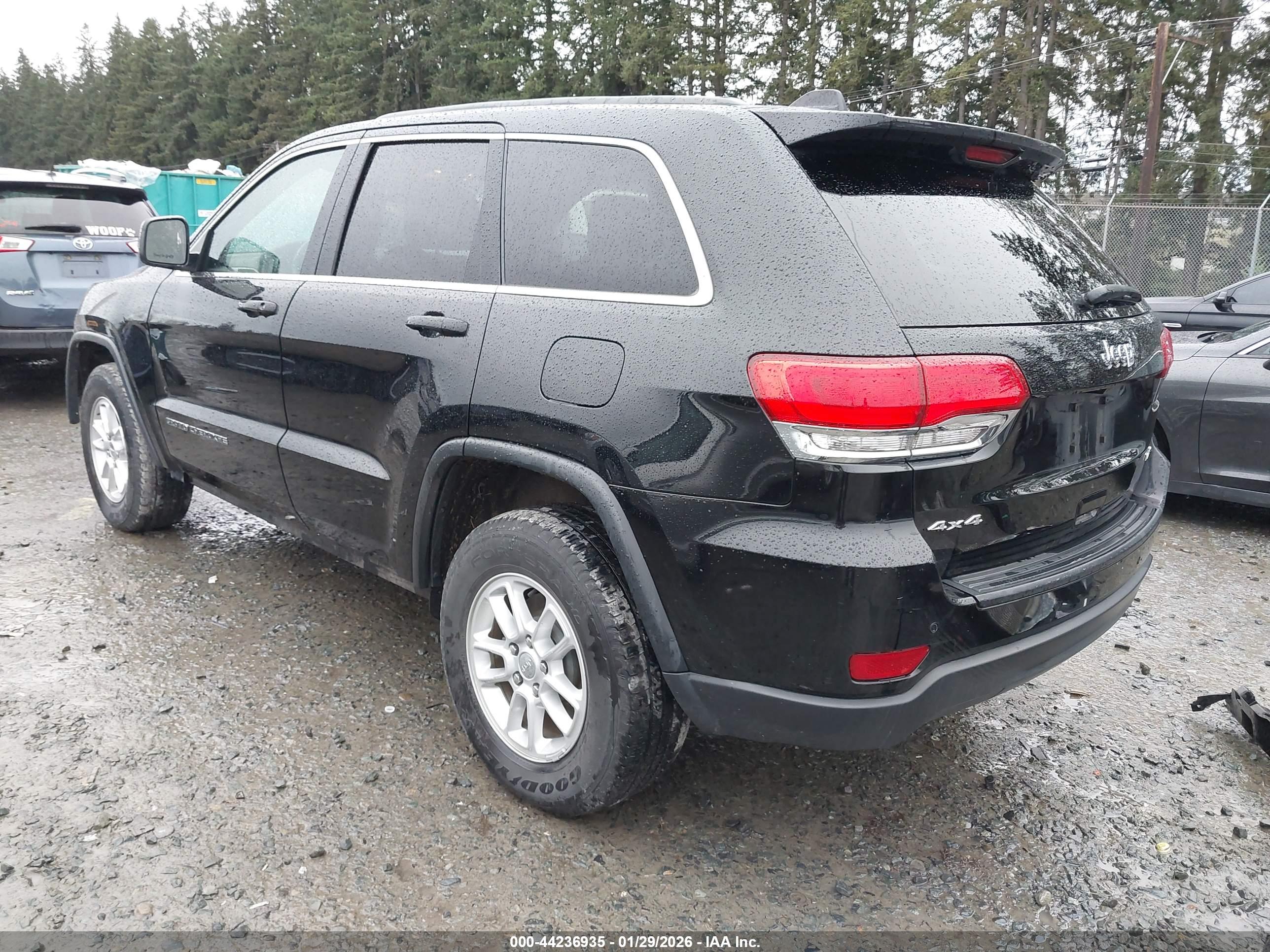 JEEP GRAND image 3