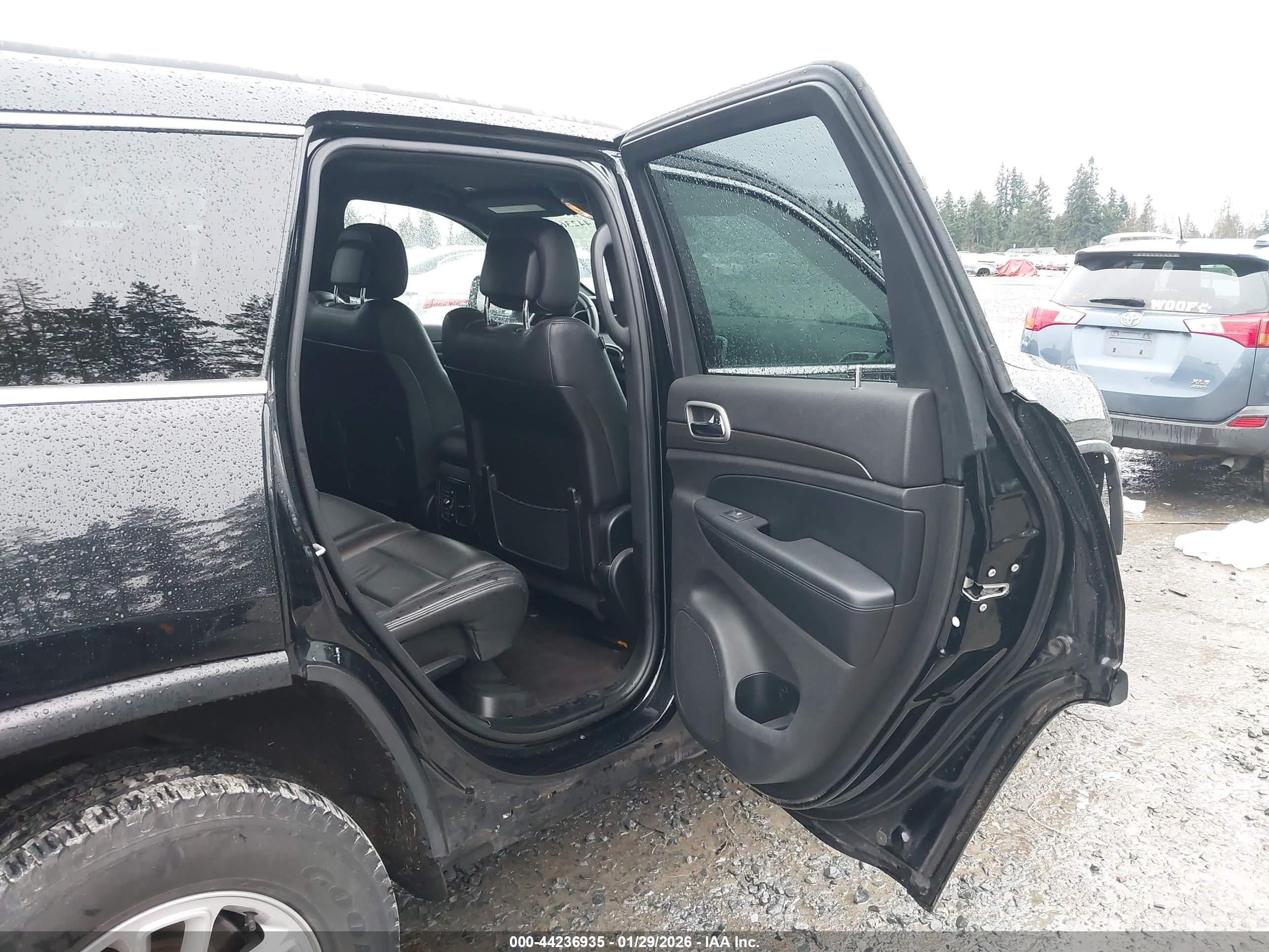 JEEP GRAND image 8