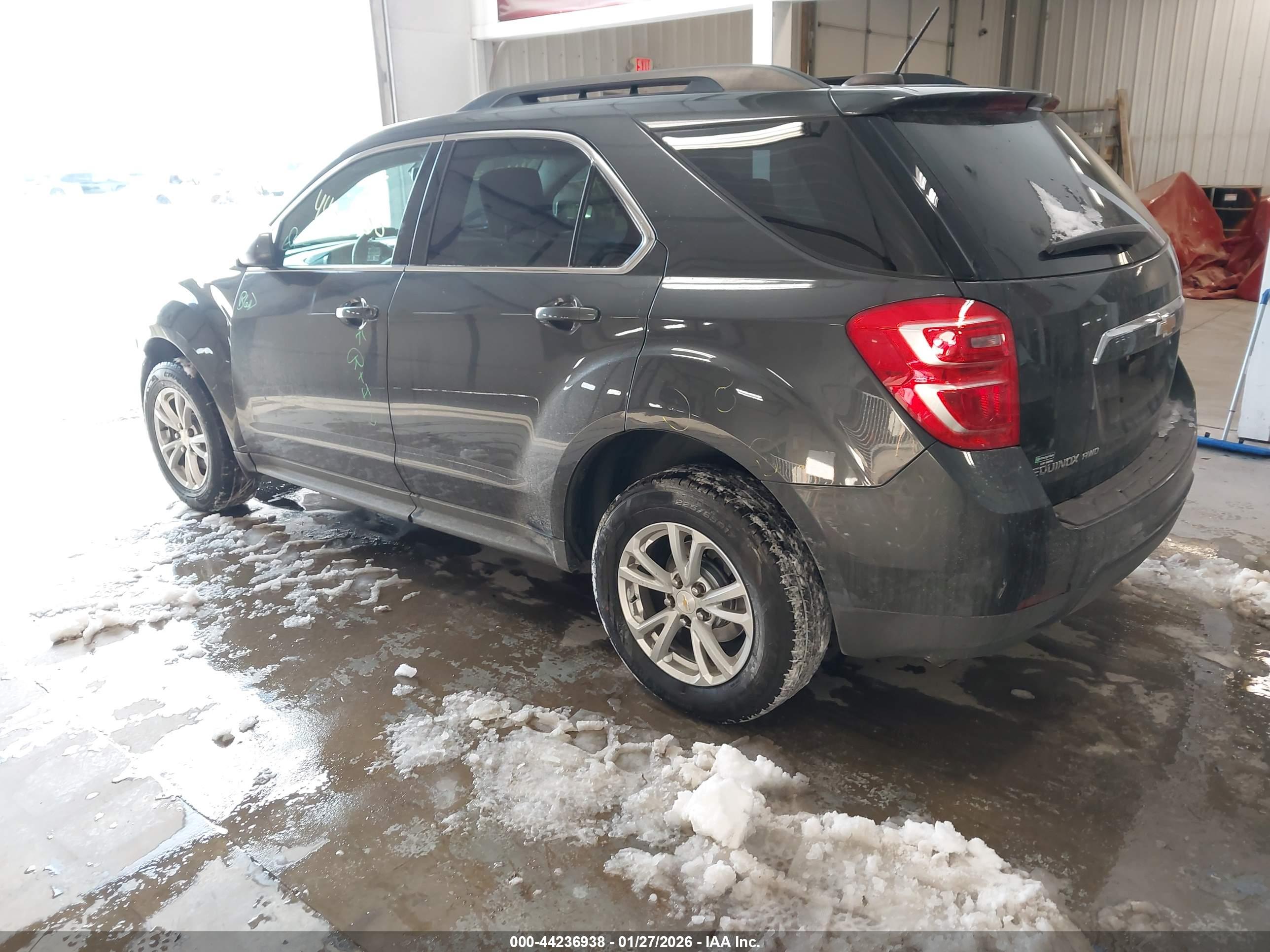CHEVROLET EQUINOX image 3
