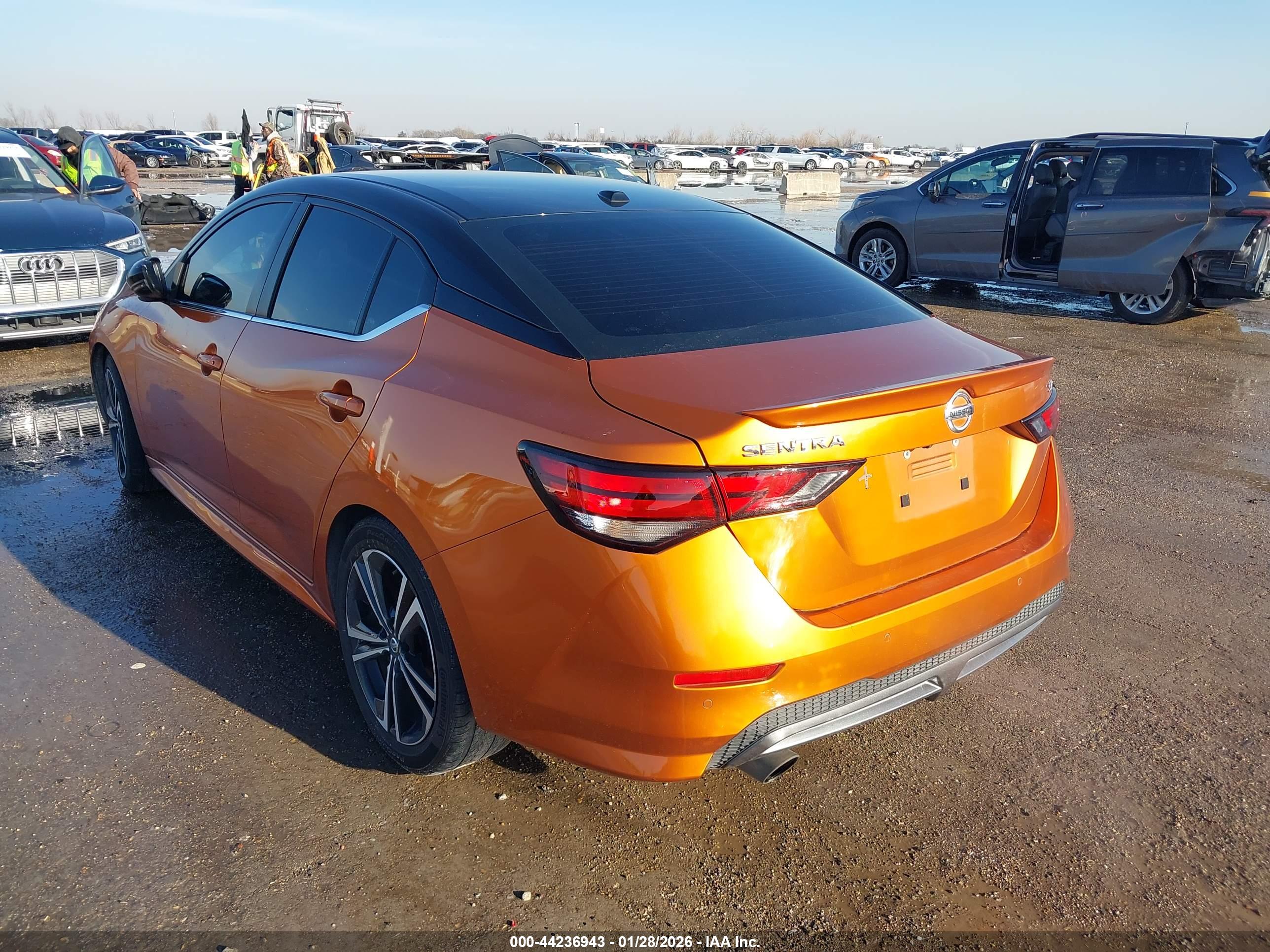 NISSAN SENTRA image 3