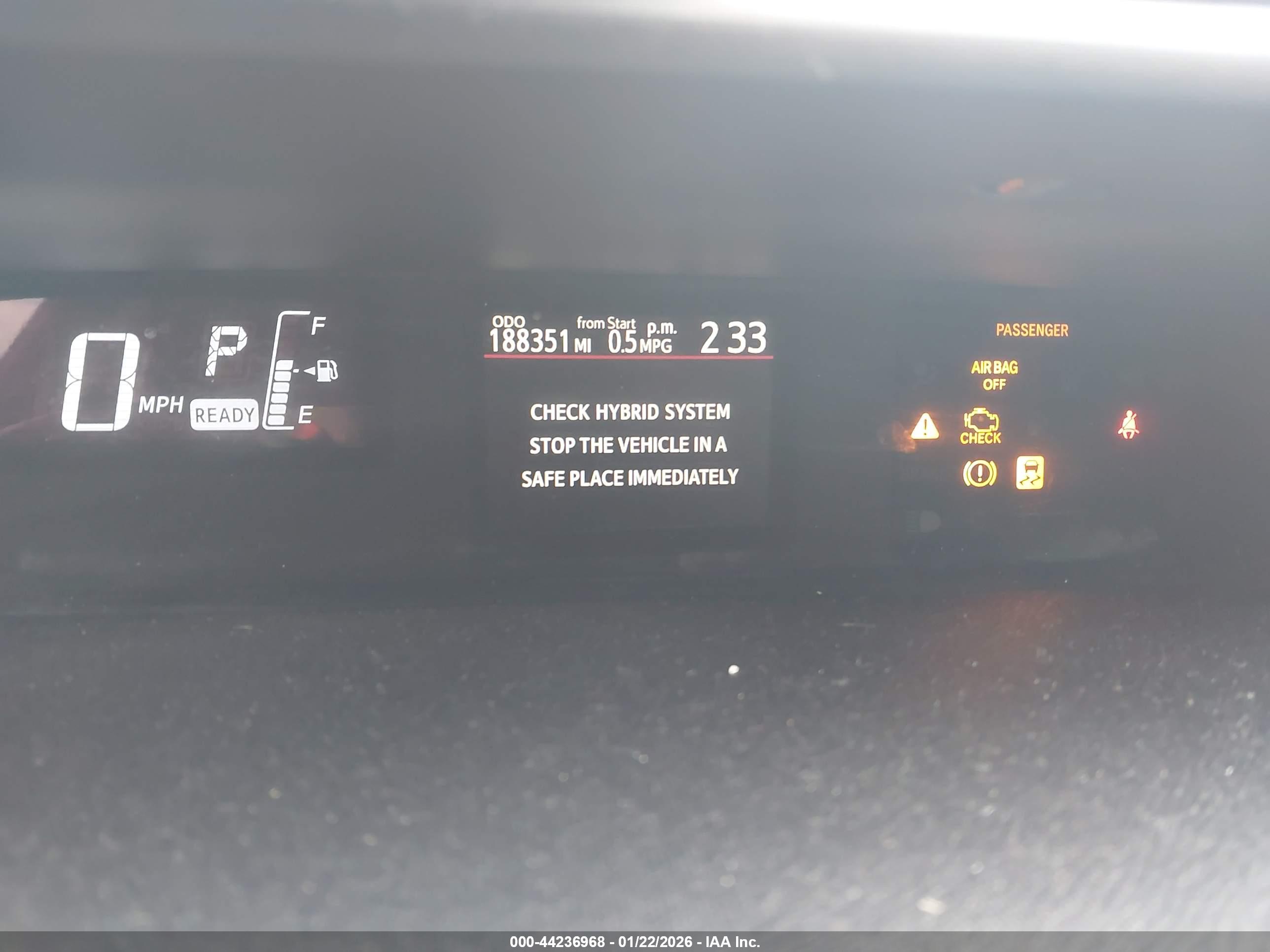 TOYOTA PRIUS image 7