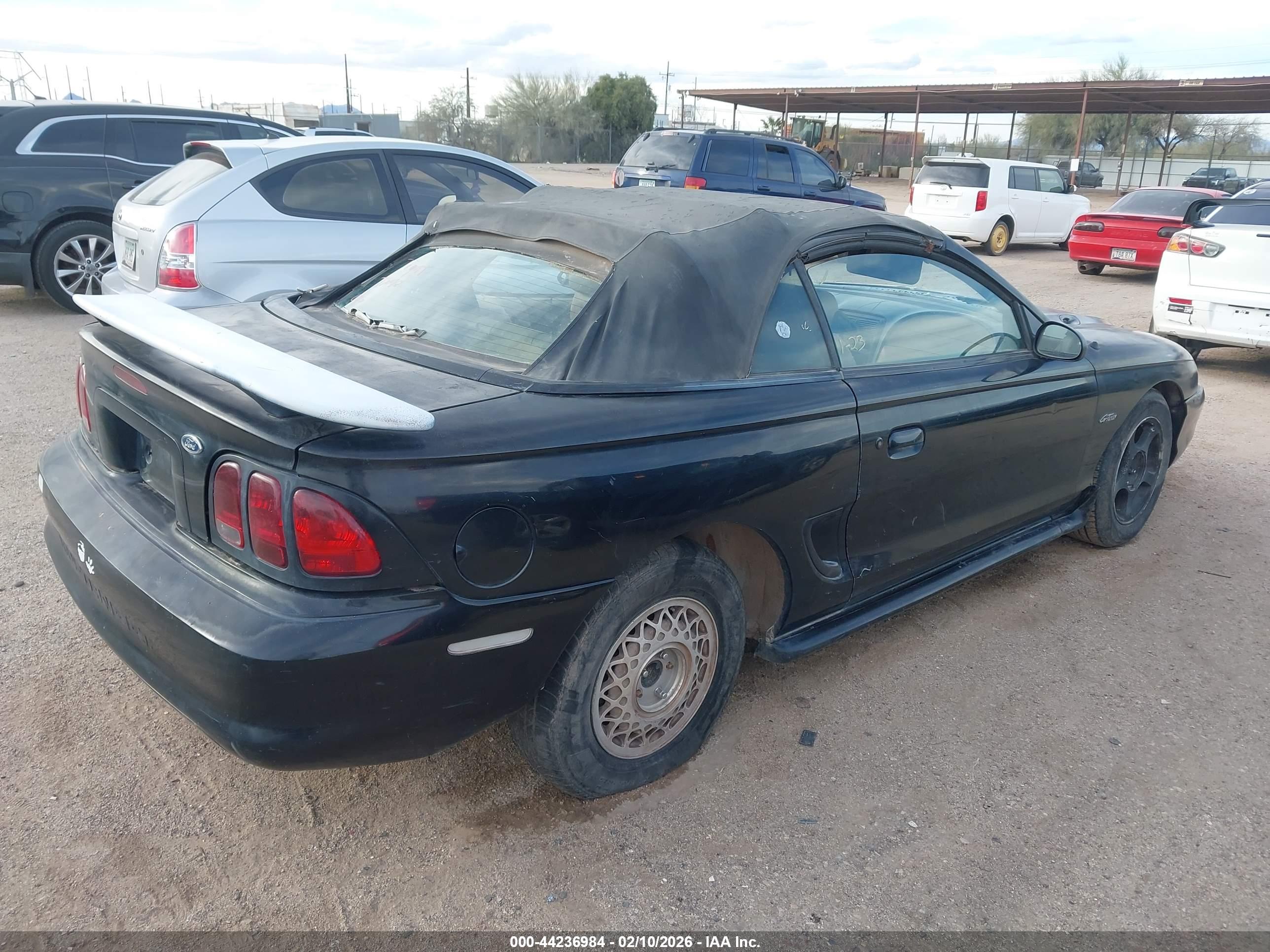 FORD MUSTANG image 4