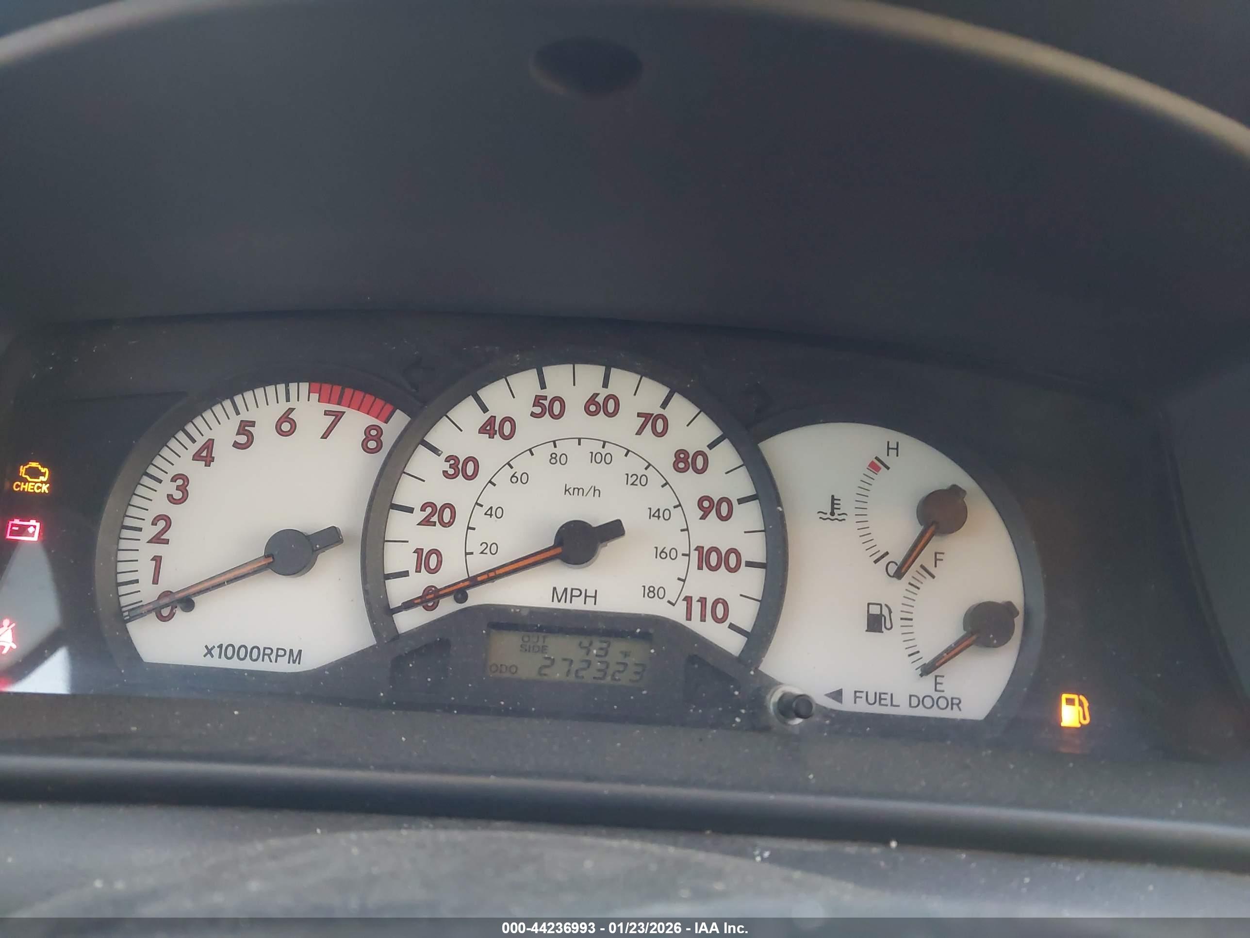 TOYOTA COROLLA image 7