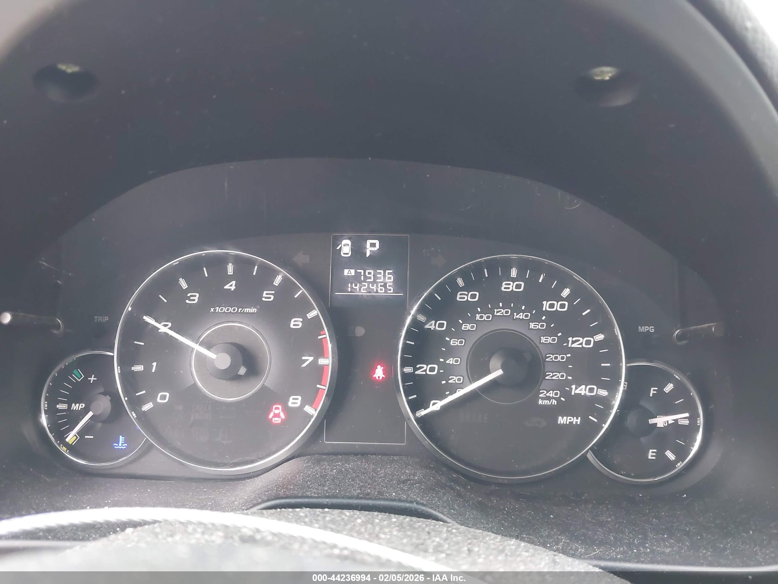 SUBARU OUTBACK image 7