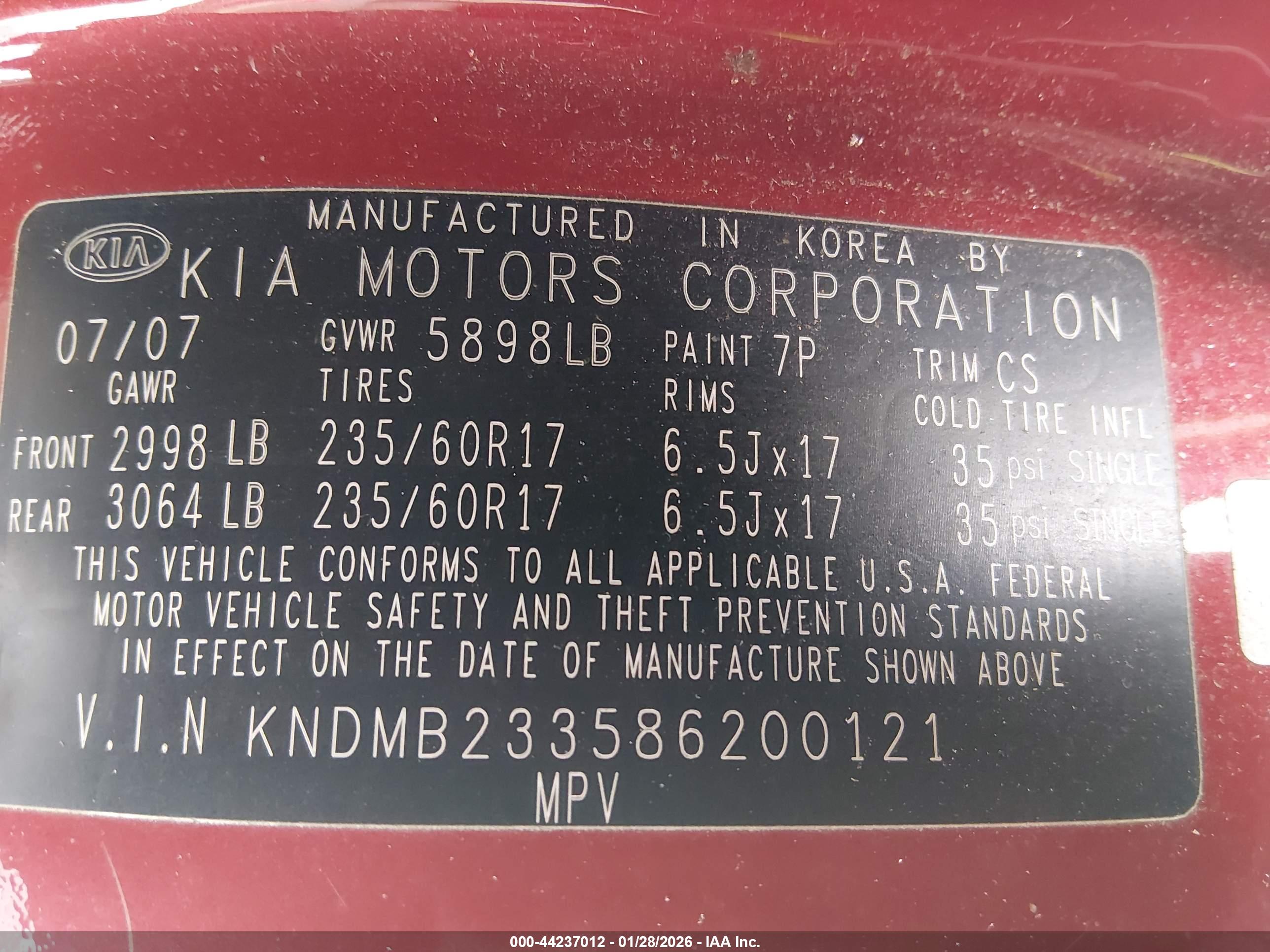 KIA SEDONA image 9