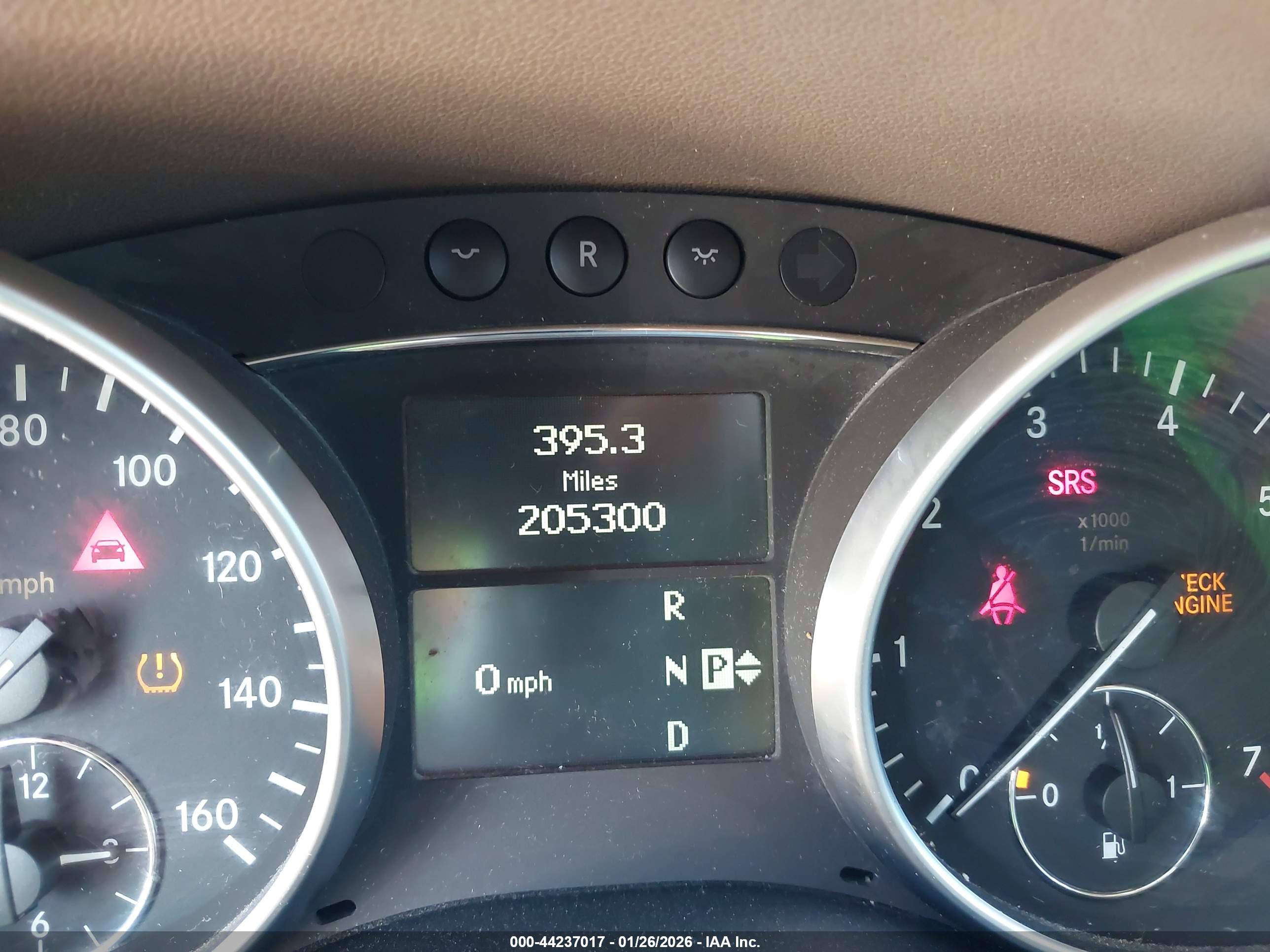 MERCEDES-BENZ ML image 7