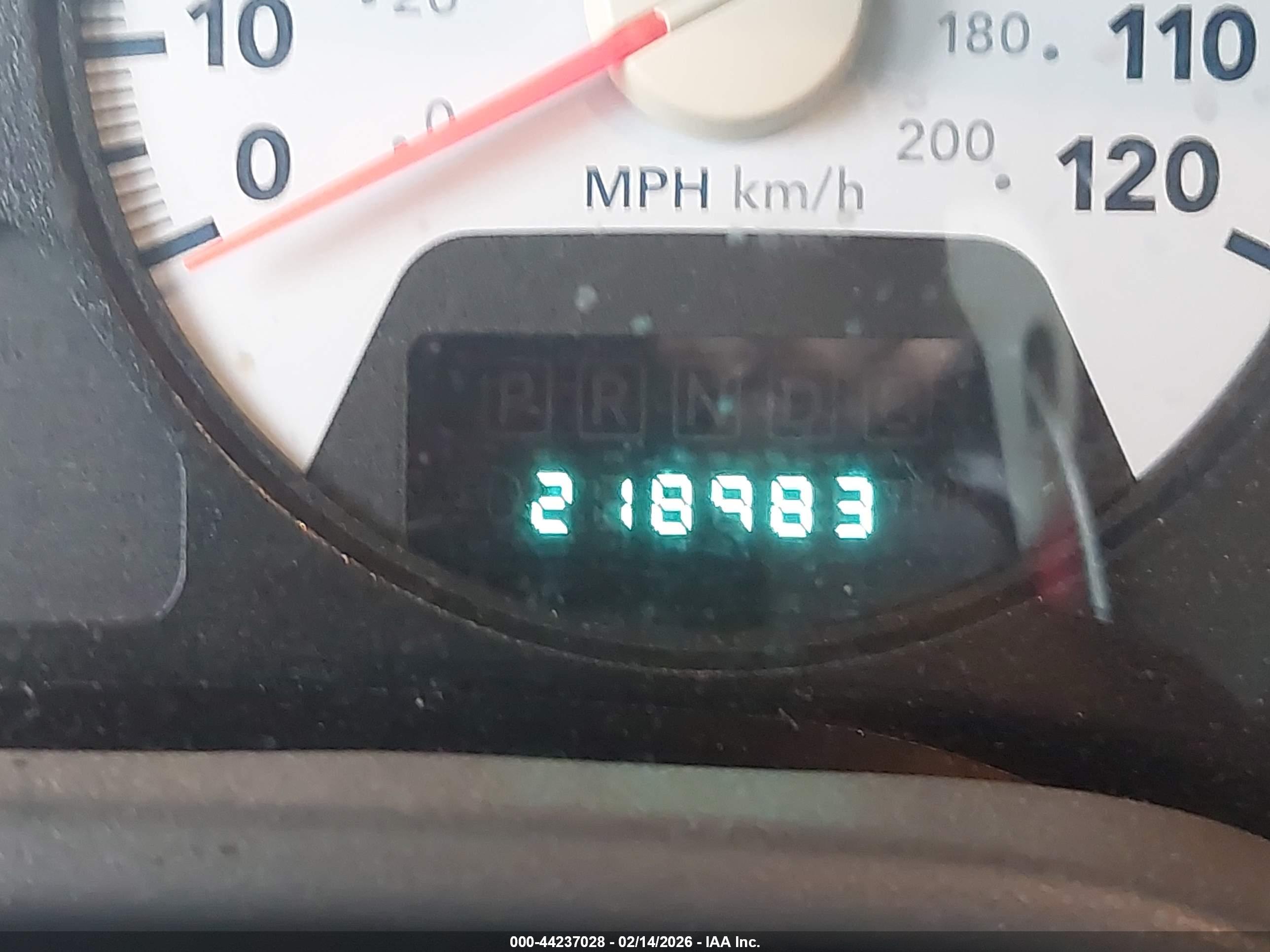 DODGE RAM image 6