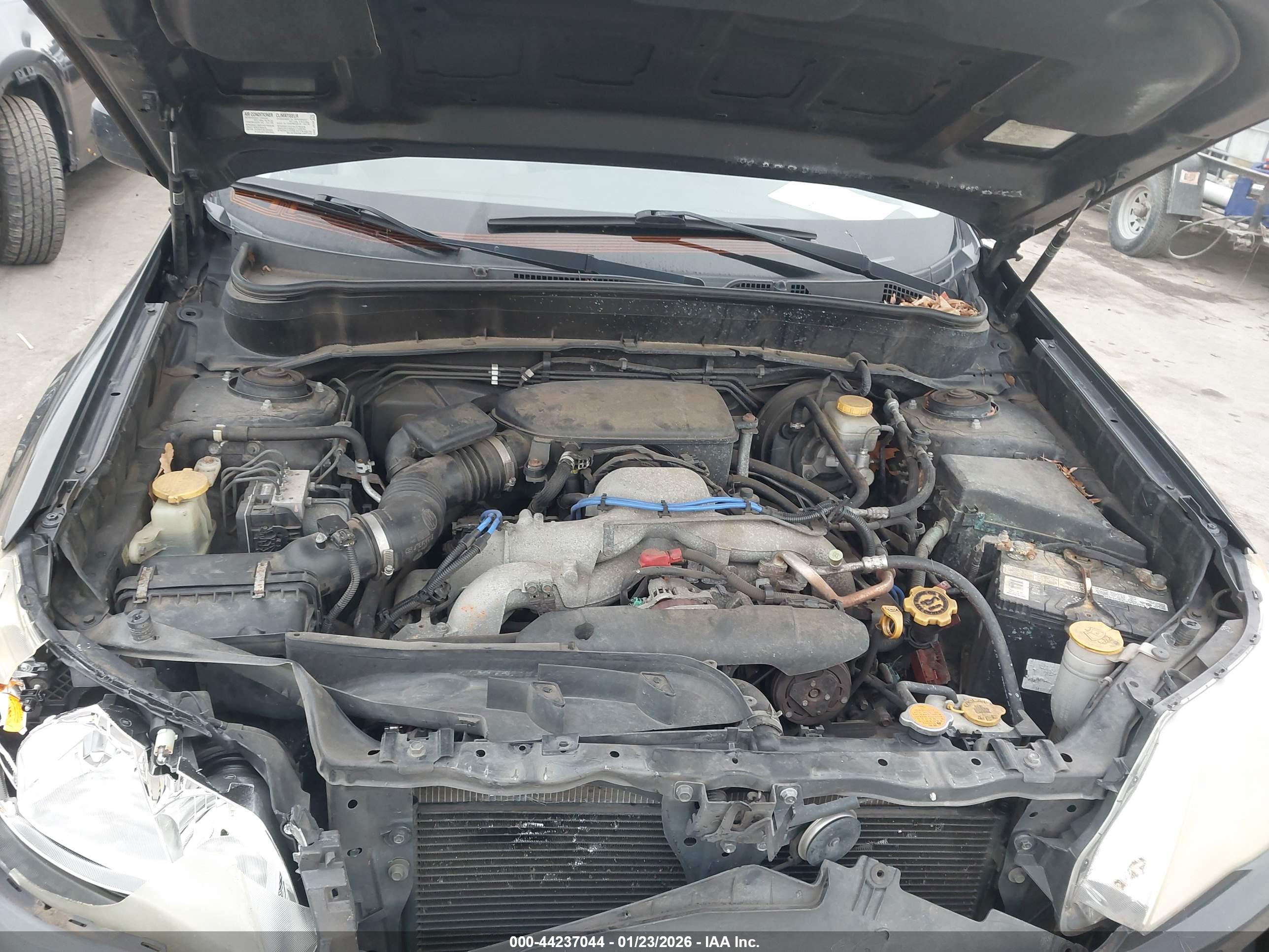 SUBARU FORESTER image 10