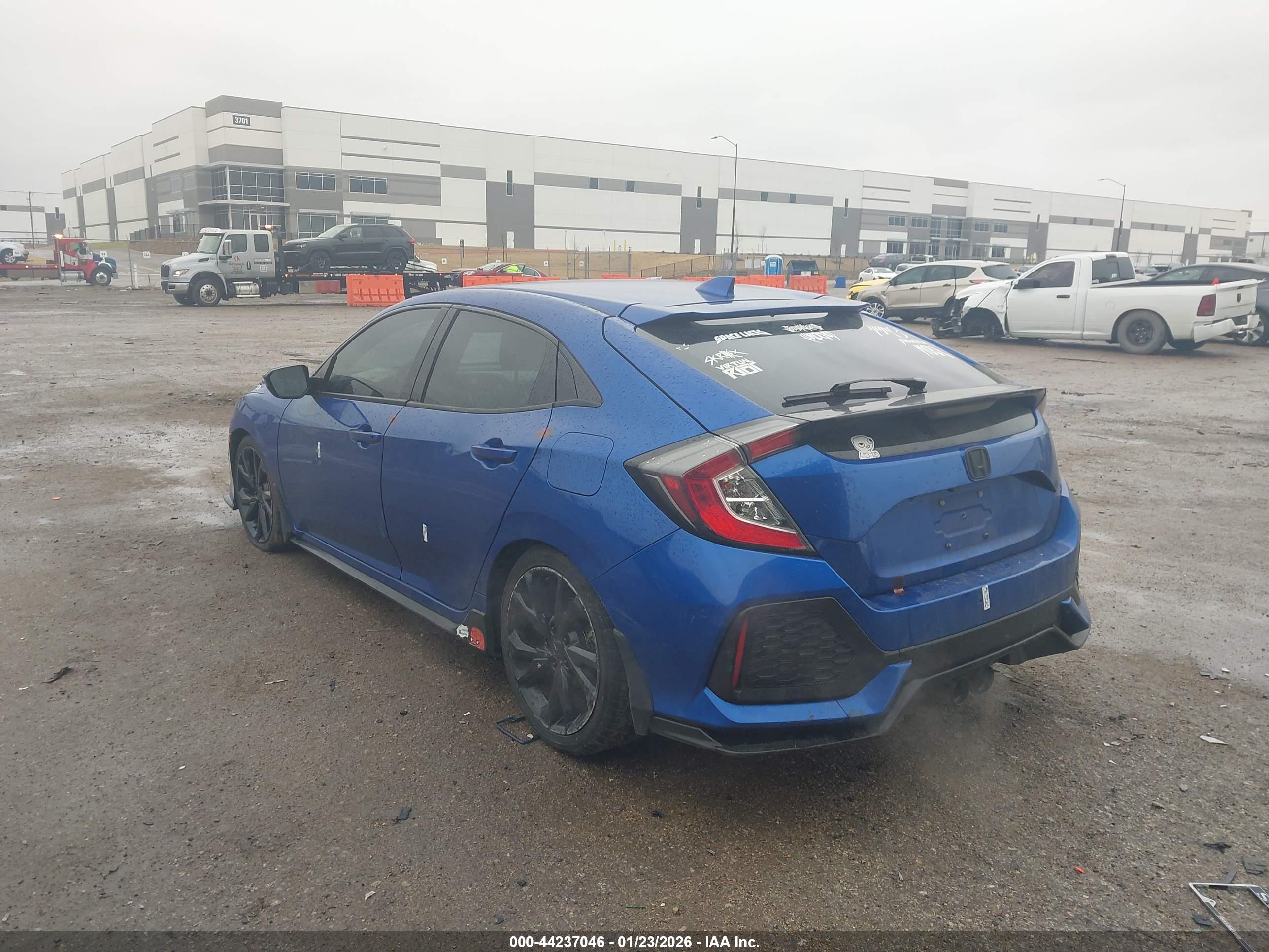 HONDA CIVIC image 3