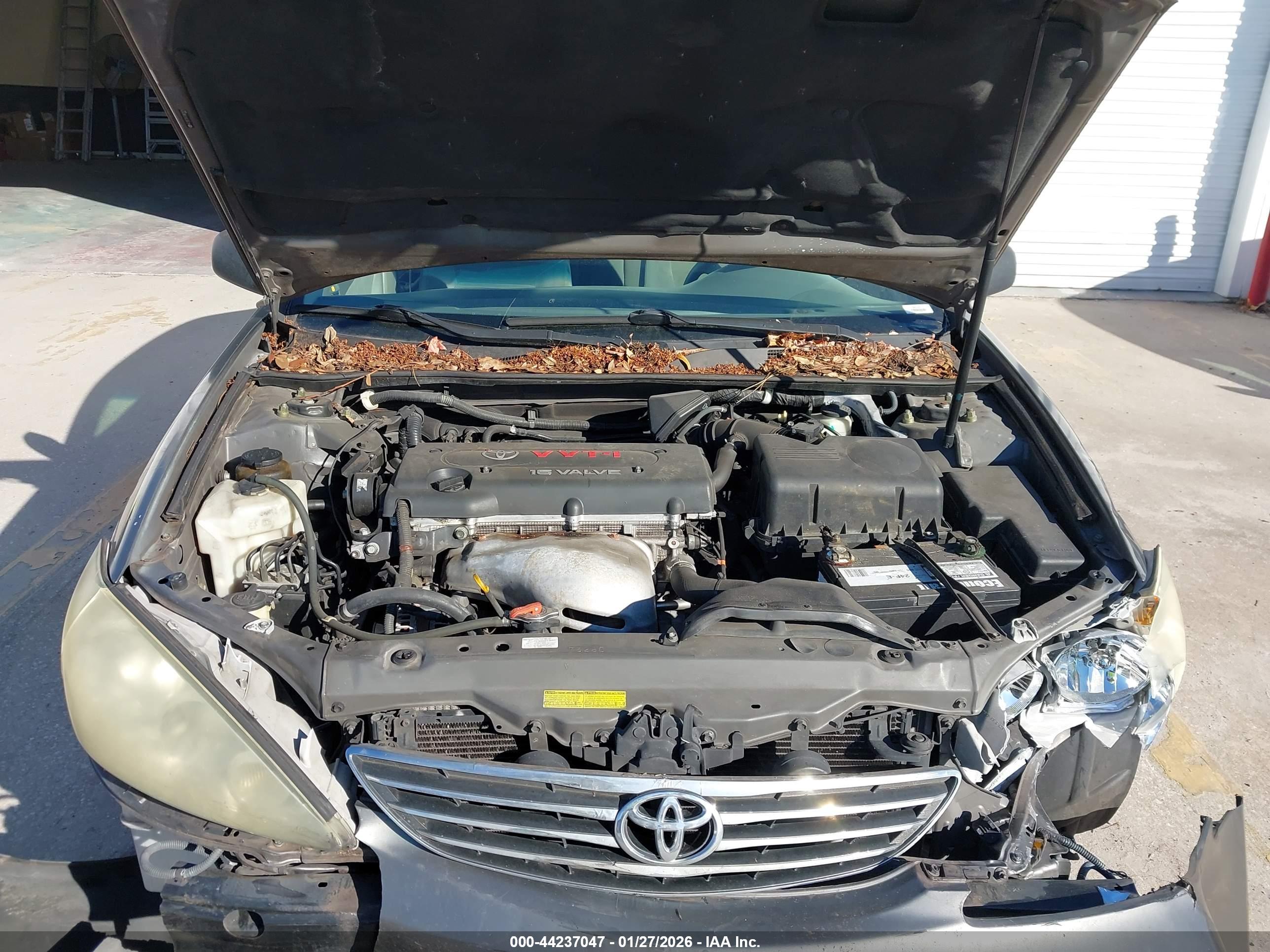 TOYOTA CAMRY image 10