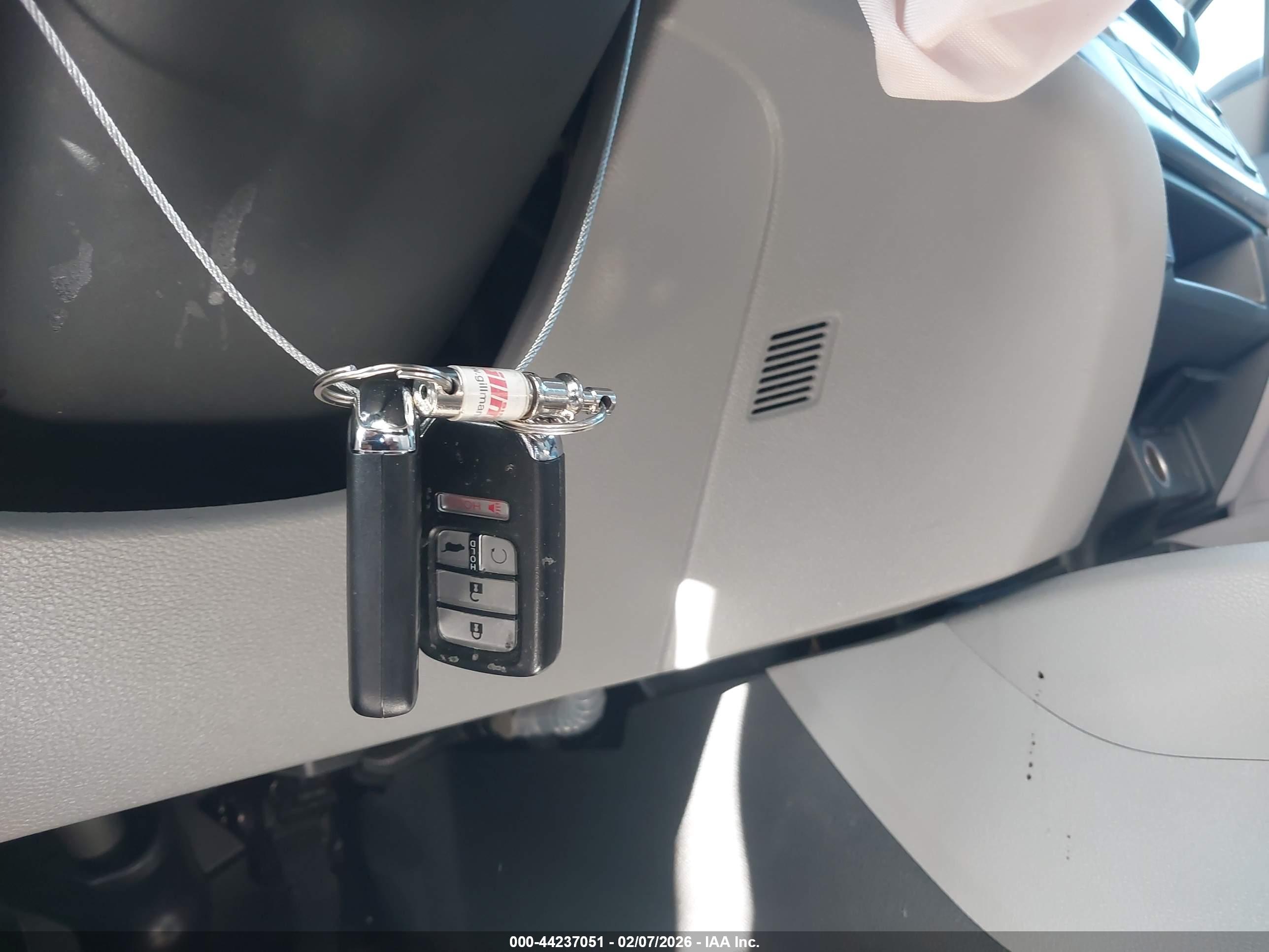 HONDA PILOT image 11