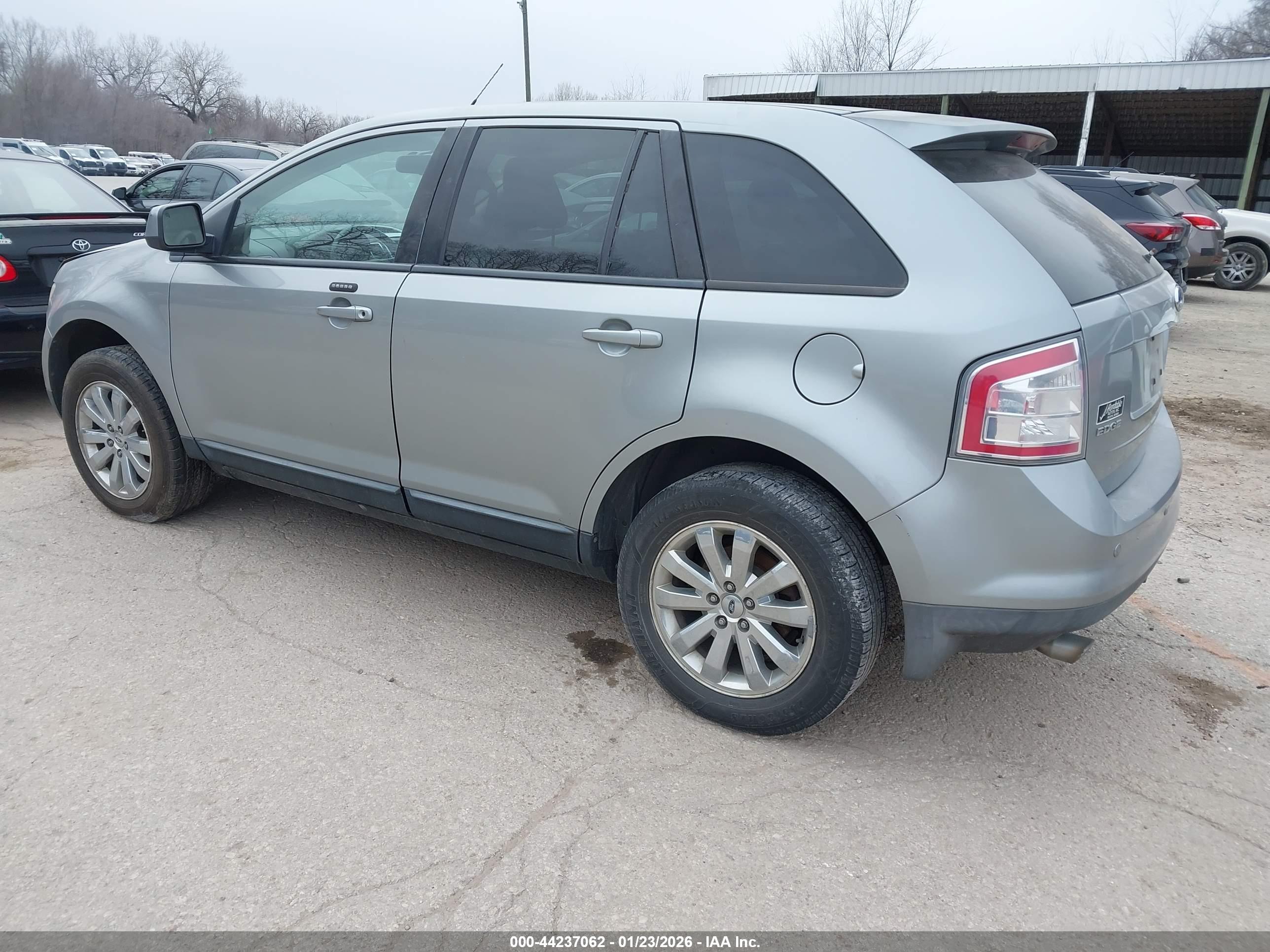 FORD EDGE image 3