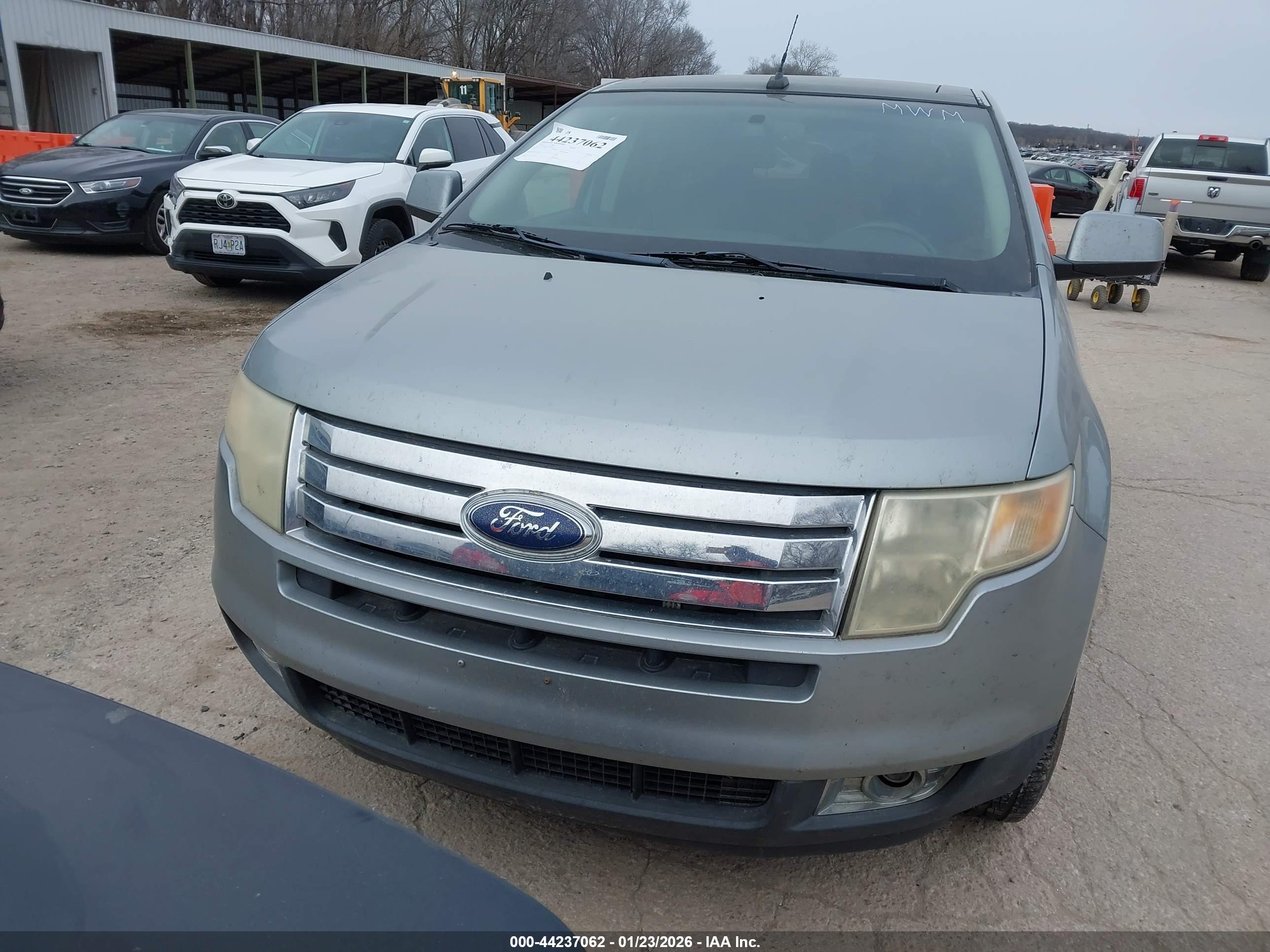 FORD EDGE image 6
