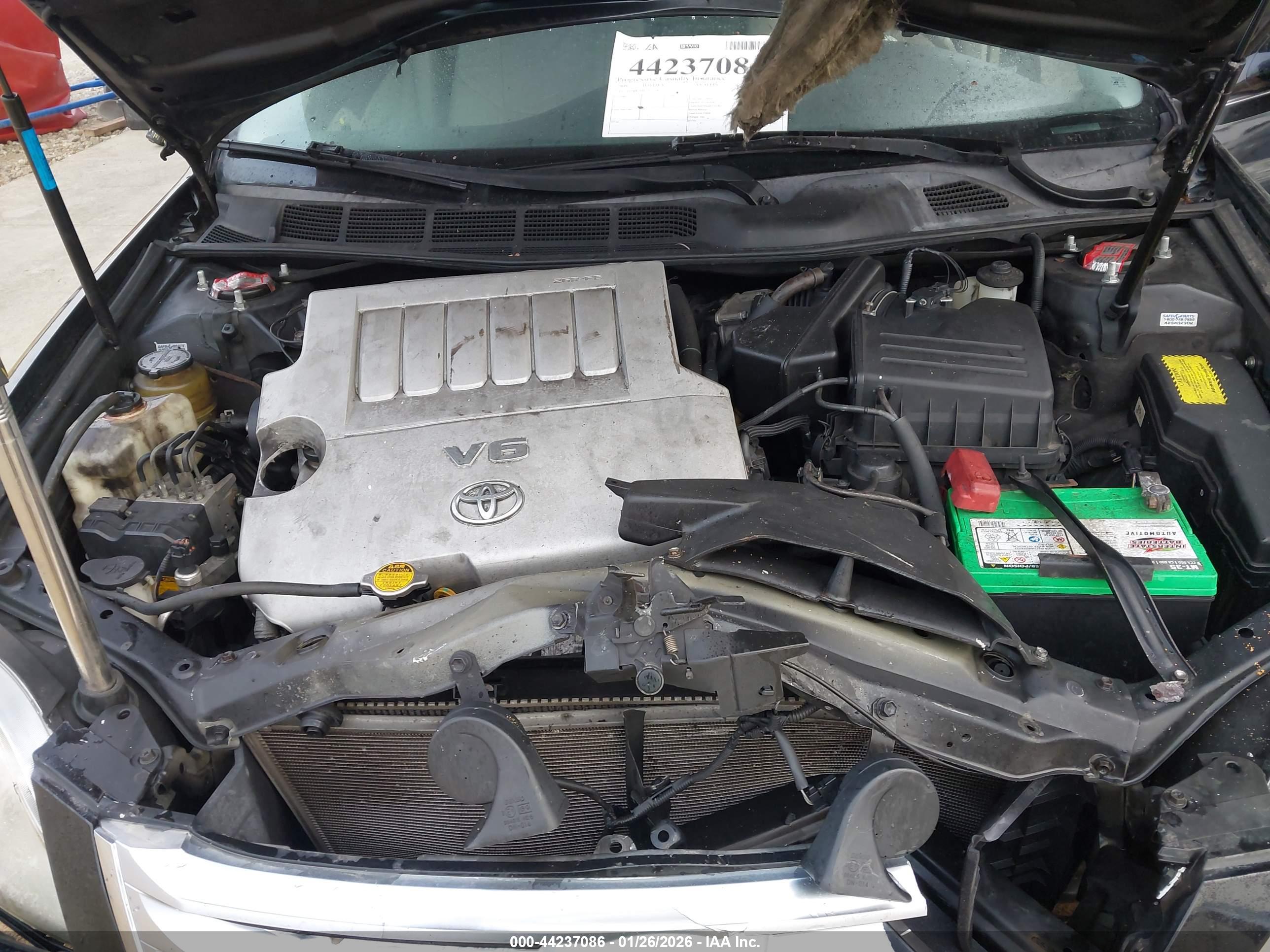 TOYOTA AVALON image 10