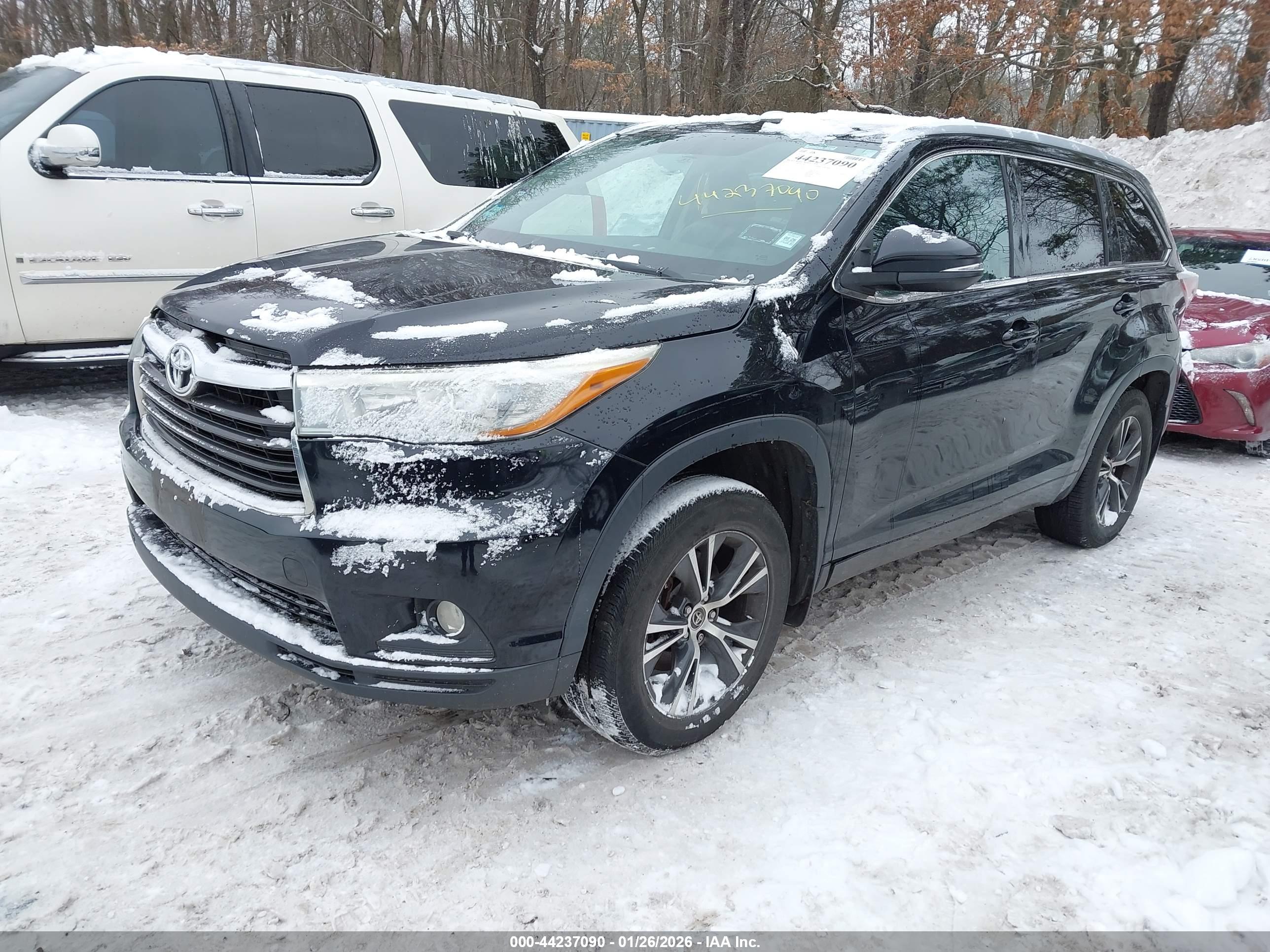 TOYOTA HIGHLANDER image 2