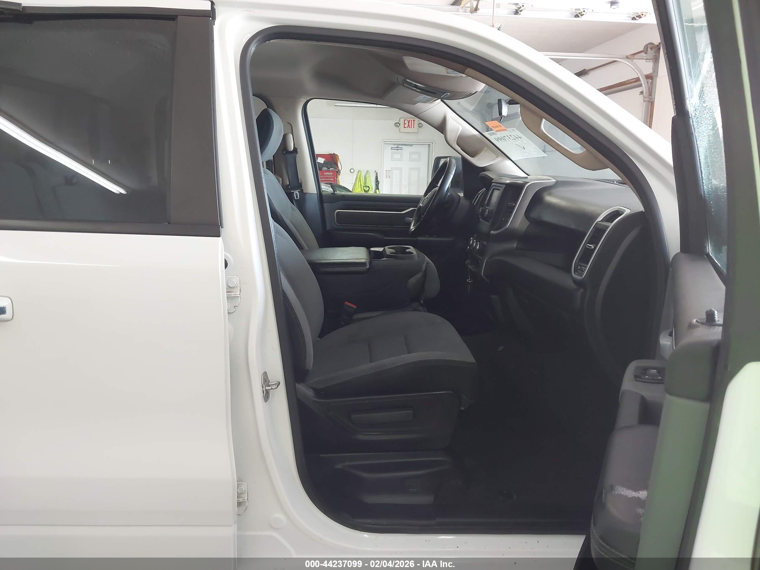 RAM 1500 image 5