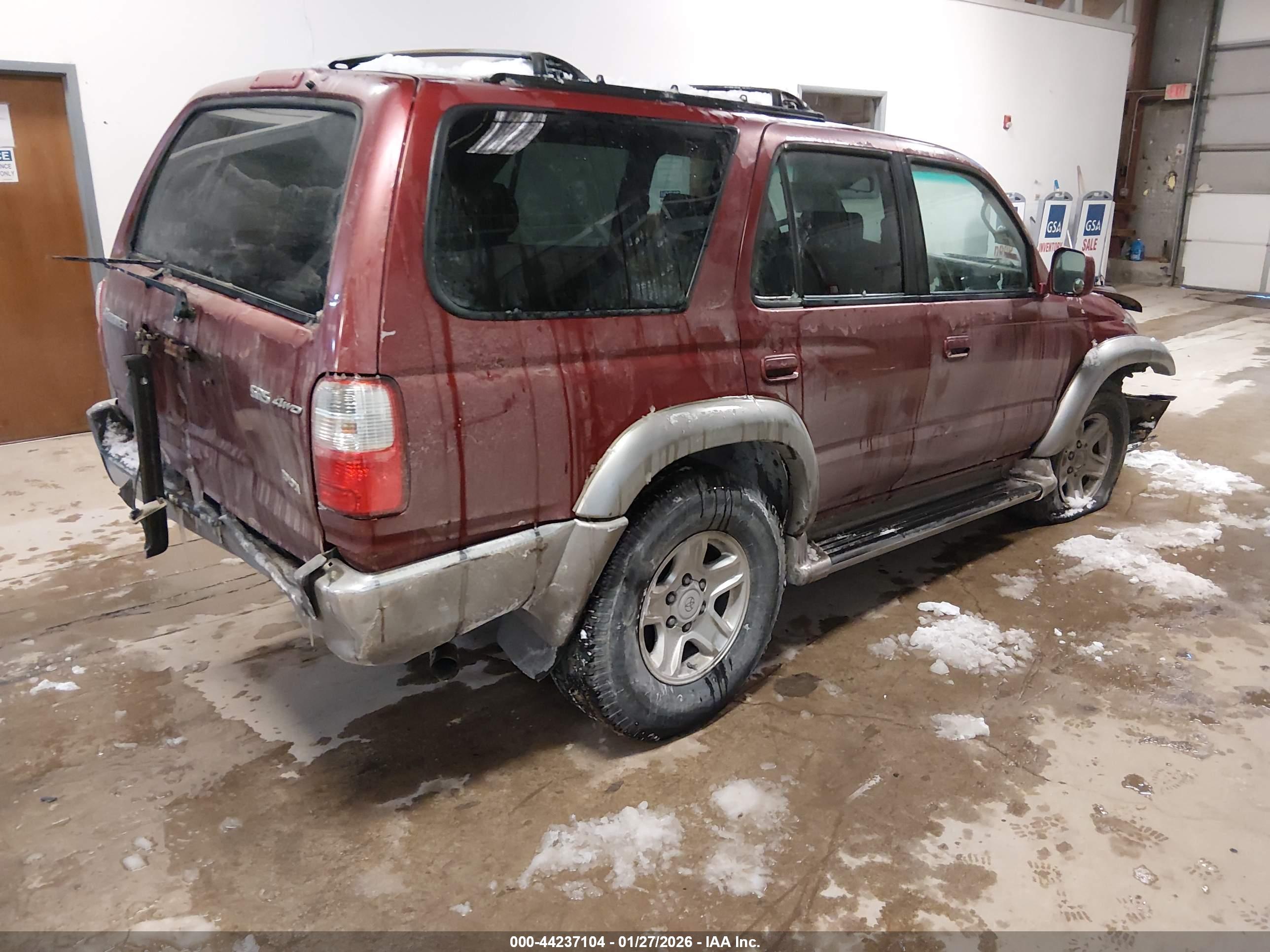TOYOTA 4RUNNER image 4
