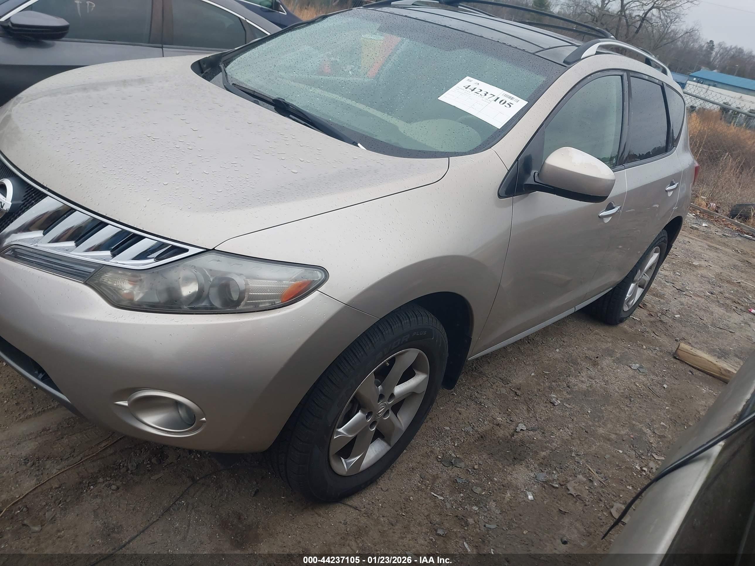 NISSAN MURANO image 2
