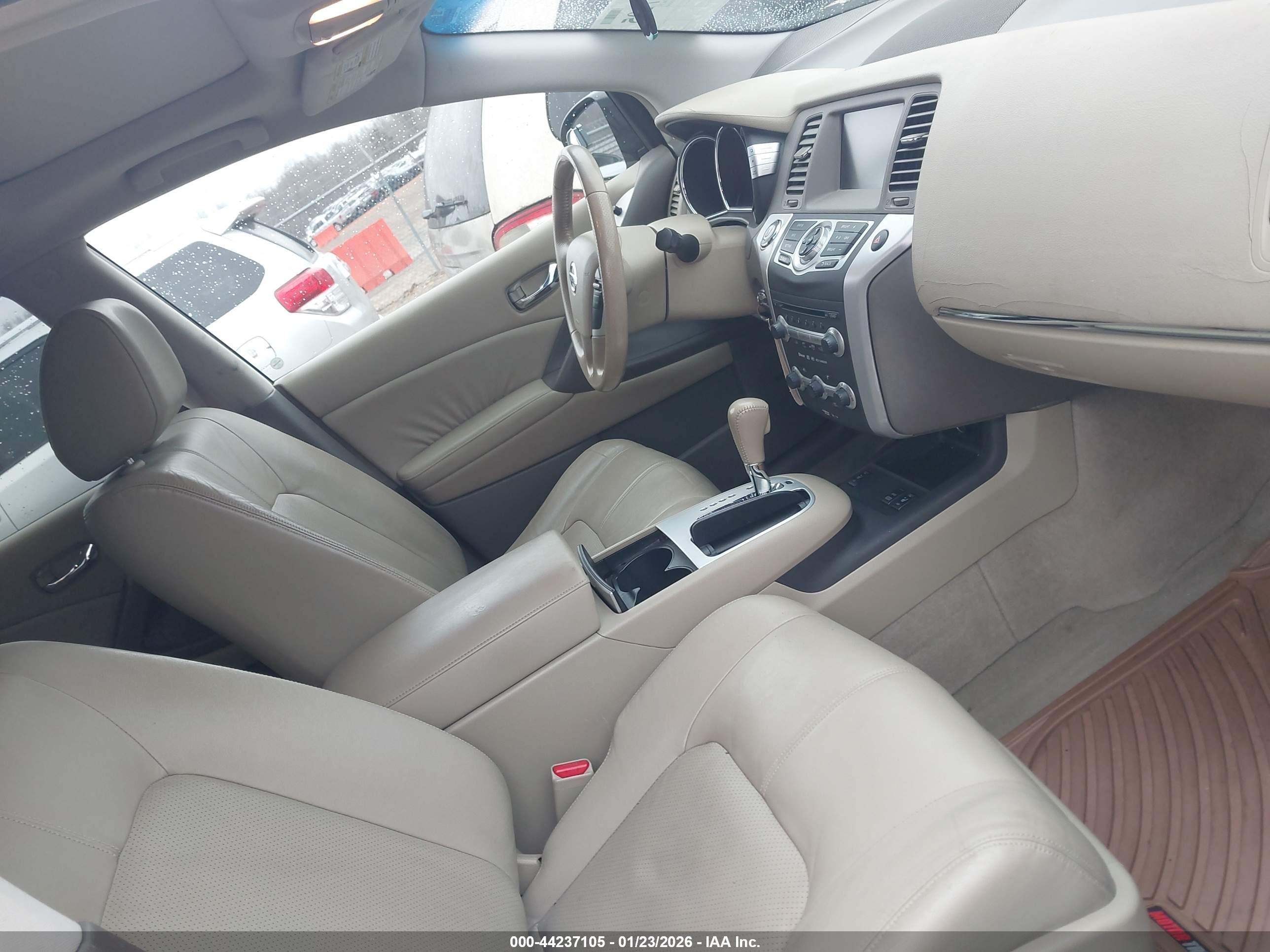 NISSAN MURANO image 5