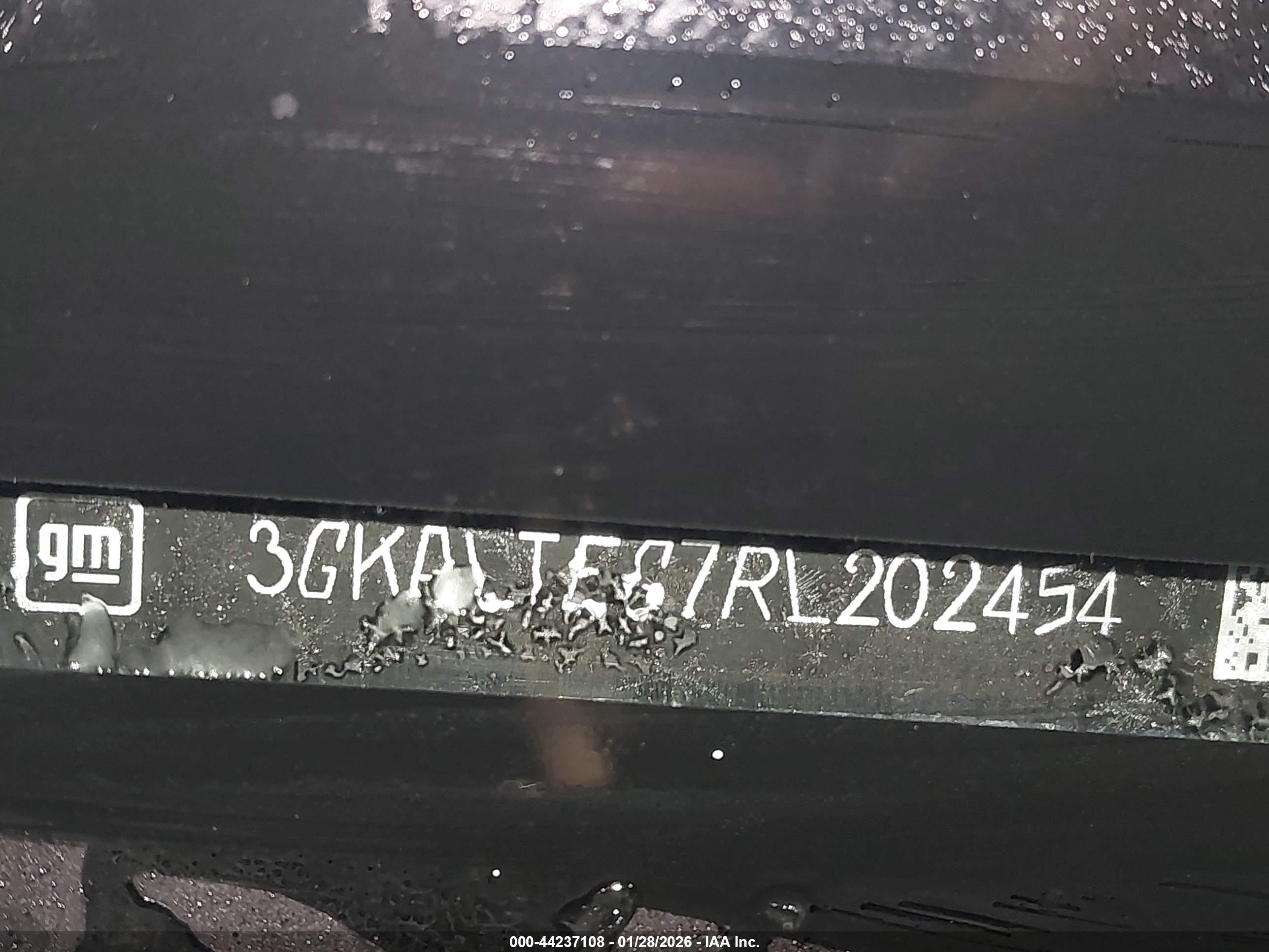 GMC TERRAIN image 9