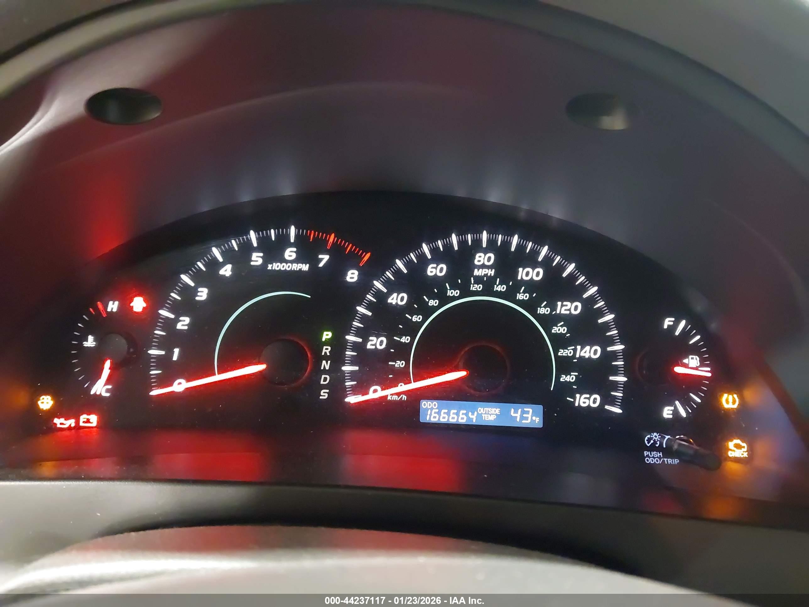 TOYOTA CAMRY image 7