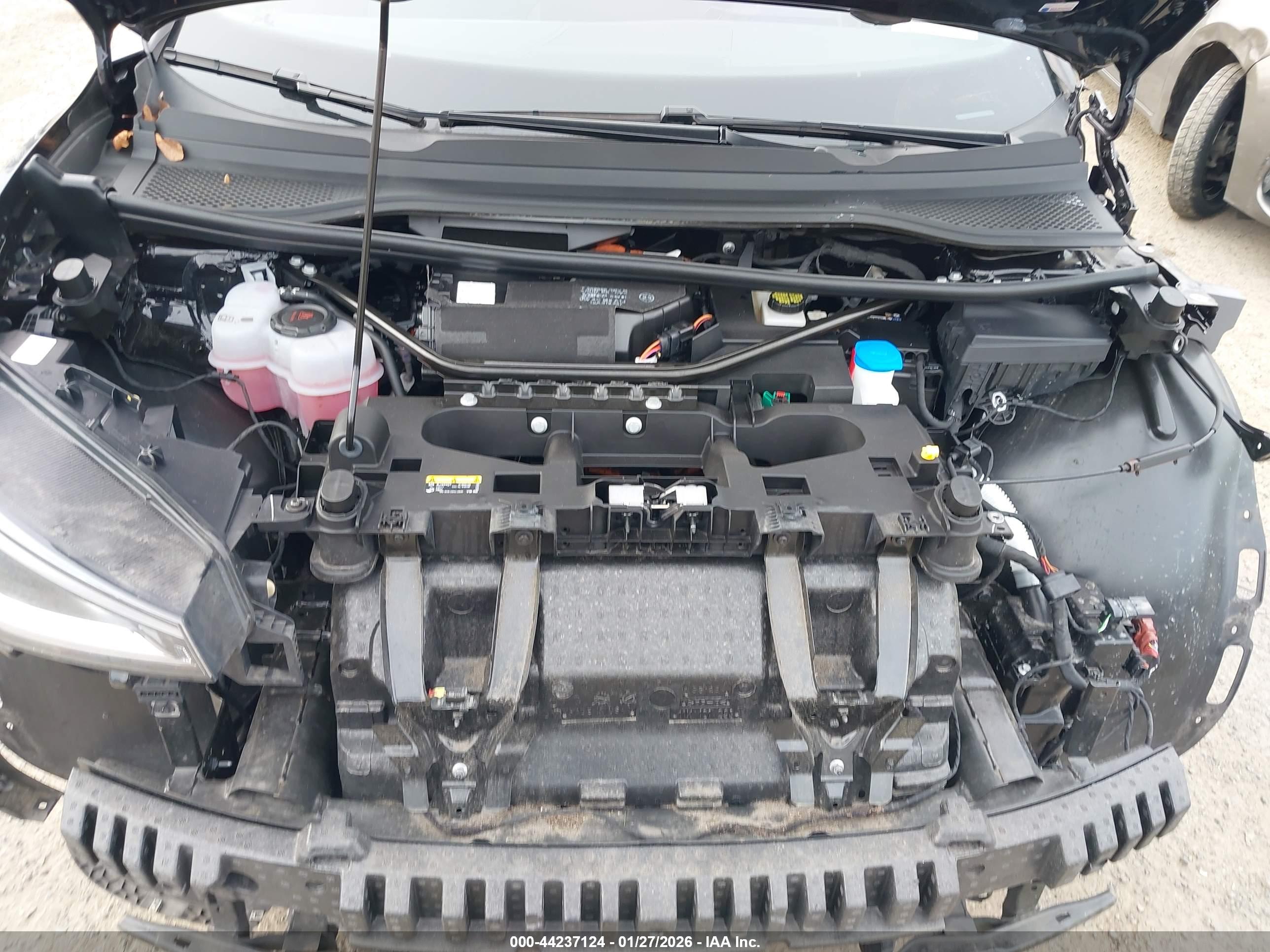 VOLKSWAGEN ID.4 image 10