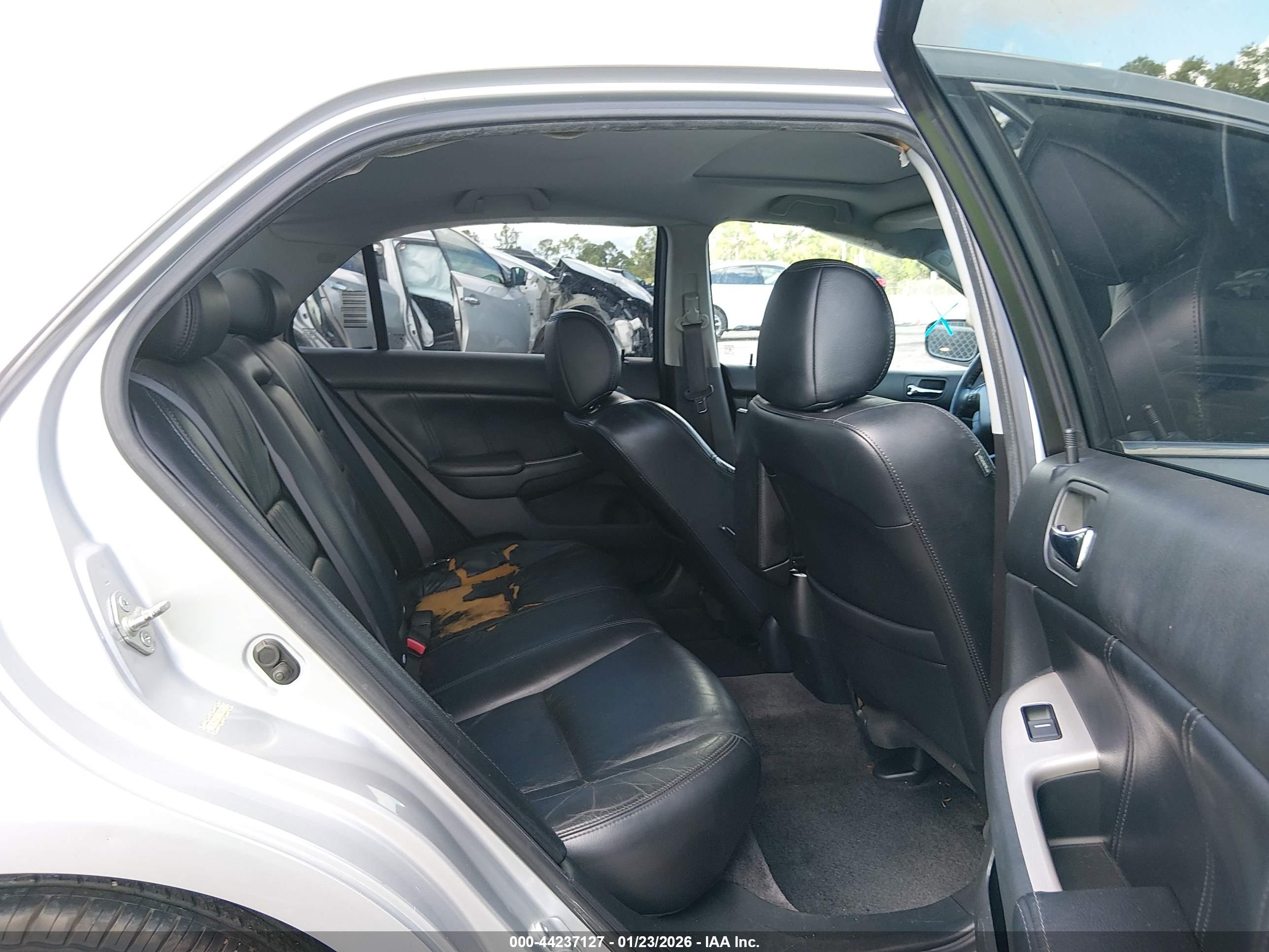 HONDA ACCORD image 8